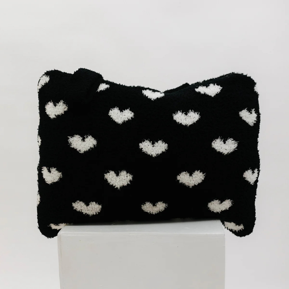 Black & White Heart Backpack and Wristlet Quillow (50×60) | Staykation