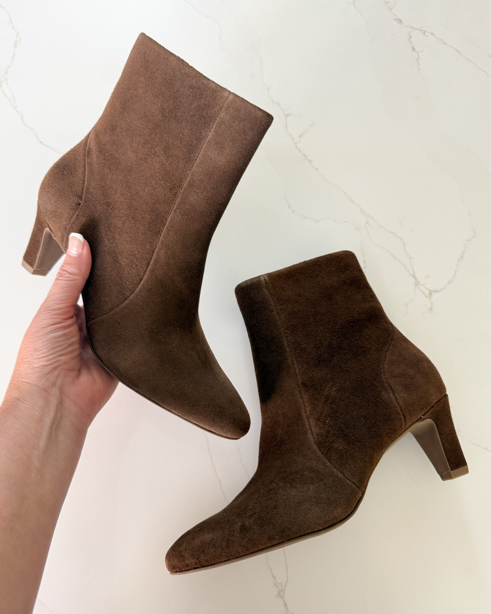 Blondo Nicolette Waterproof Bootie in Chocolate Suede

#LTKmomlife #LTKSeasonal