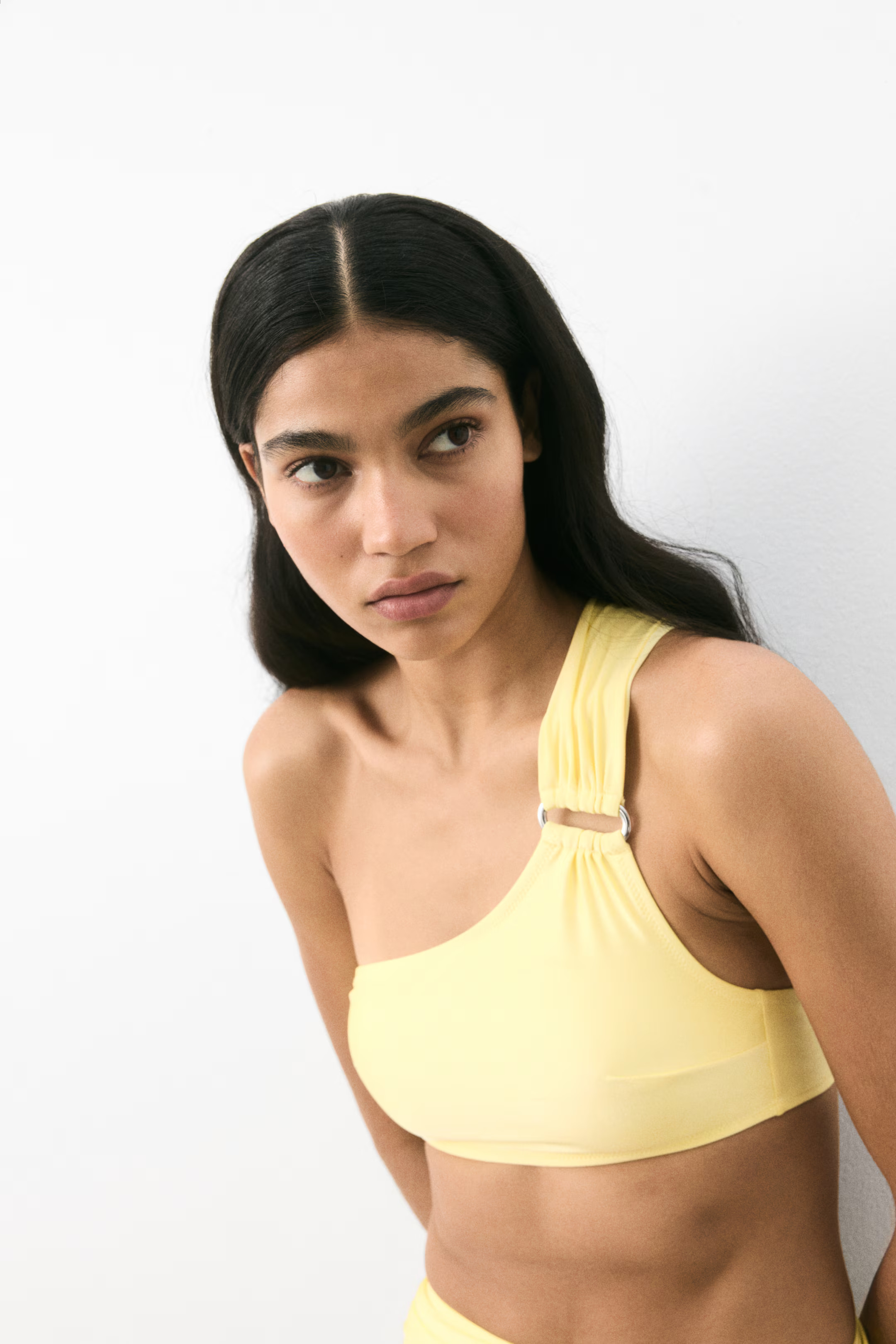 Padded one-shoulder bikini top | H&M (US + CA)