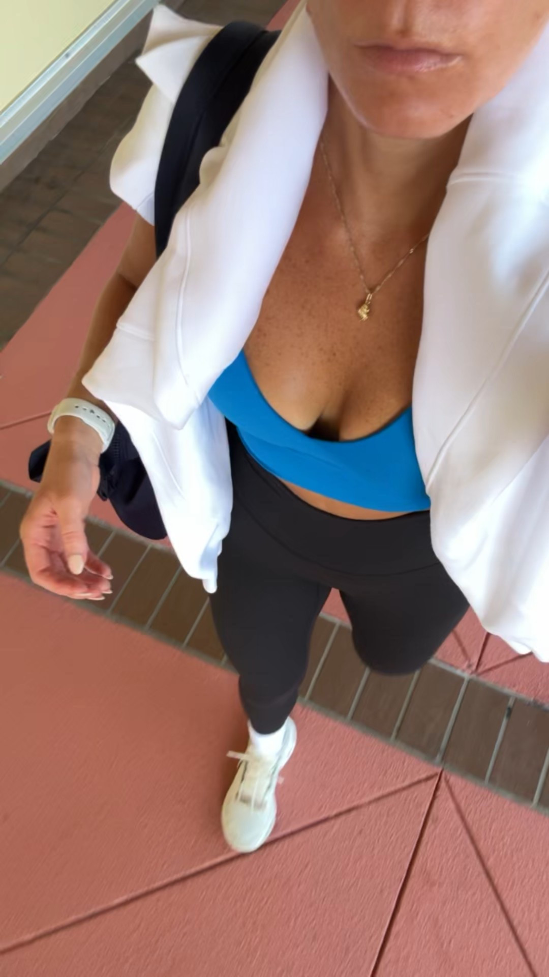 Gym fit in my new blue Lulu sports bra 💪🏼 

Gym outfit, fitness, active, workout fit, new Lulu, workout set, best workout leggings, Amazon leggings, active leggings, workout sneakers, gym sneakers, summer fitness 

#LTKShoeCrush #LTKActive