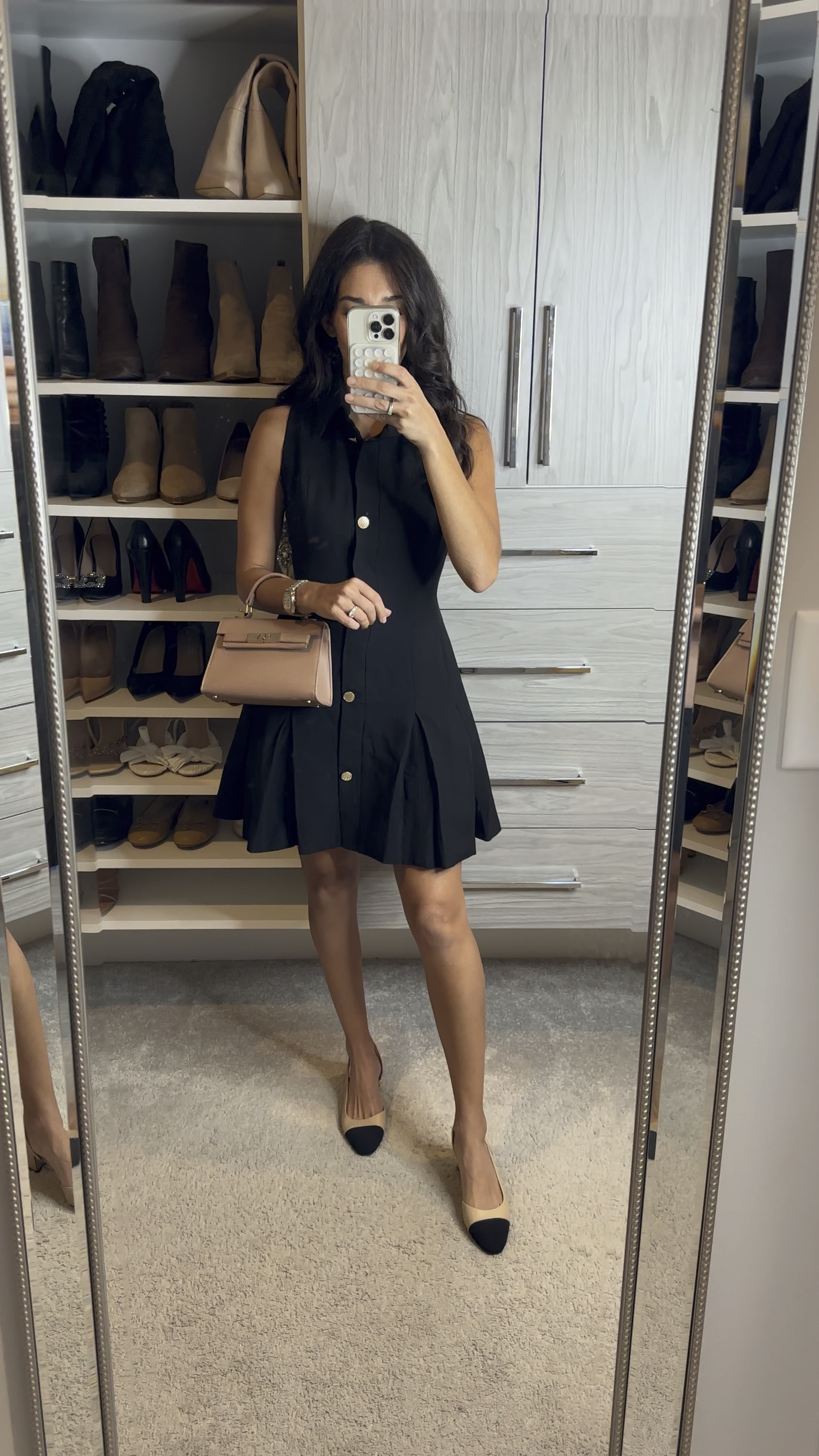 Little black dress for work / wearing an xs 

#LTKWorkwear