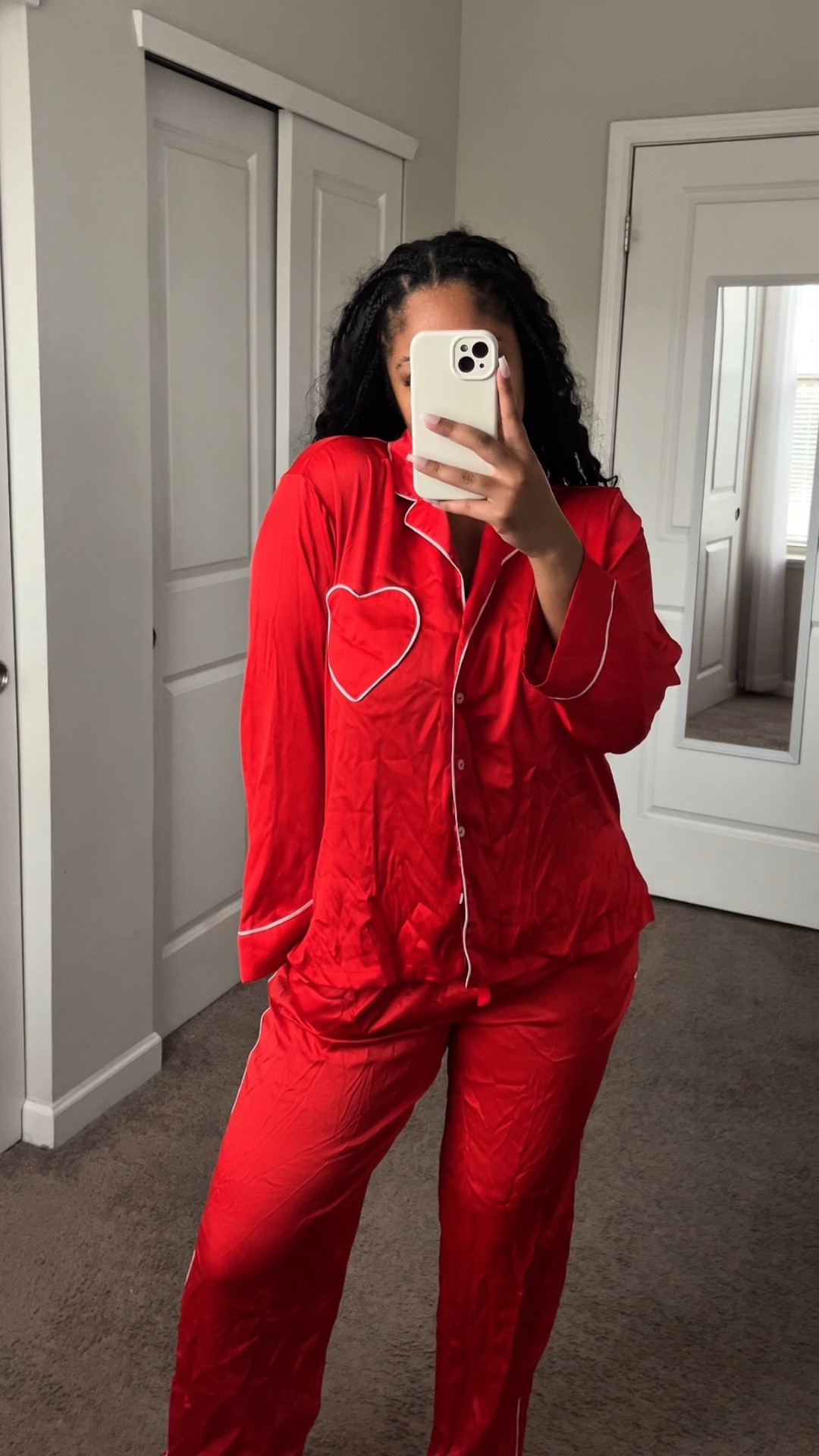 mirror moments in satin ✨🛌 