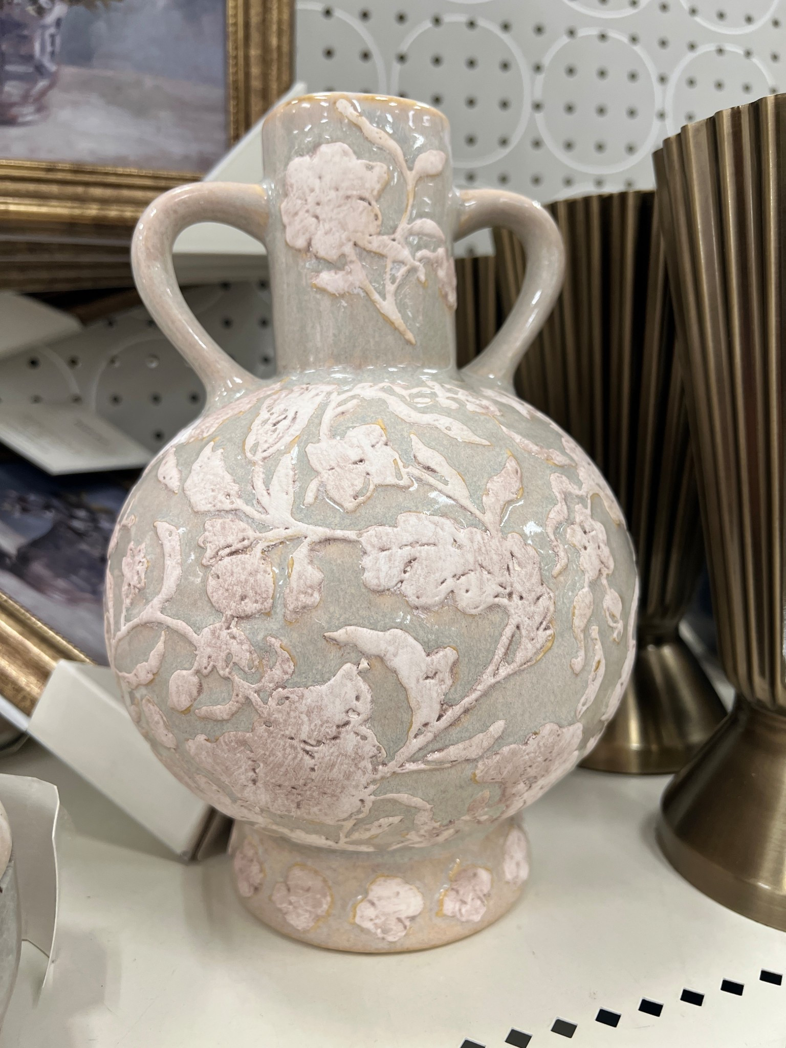 An easy way to layer in some texture in your home! Set on a console table with some books and a candle🕯️

#target #homedecor #falldecor

#LTKSeasonal #LTKHome #LTKFindsUnder50