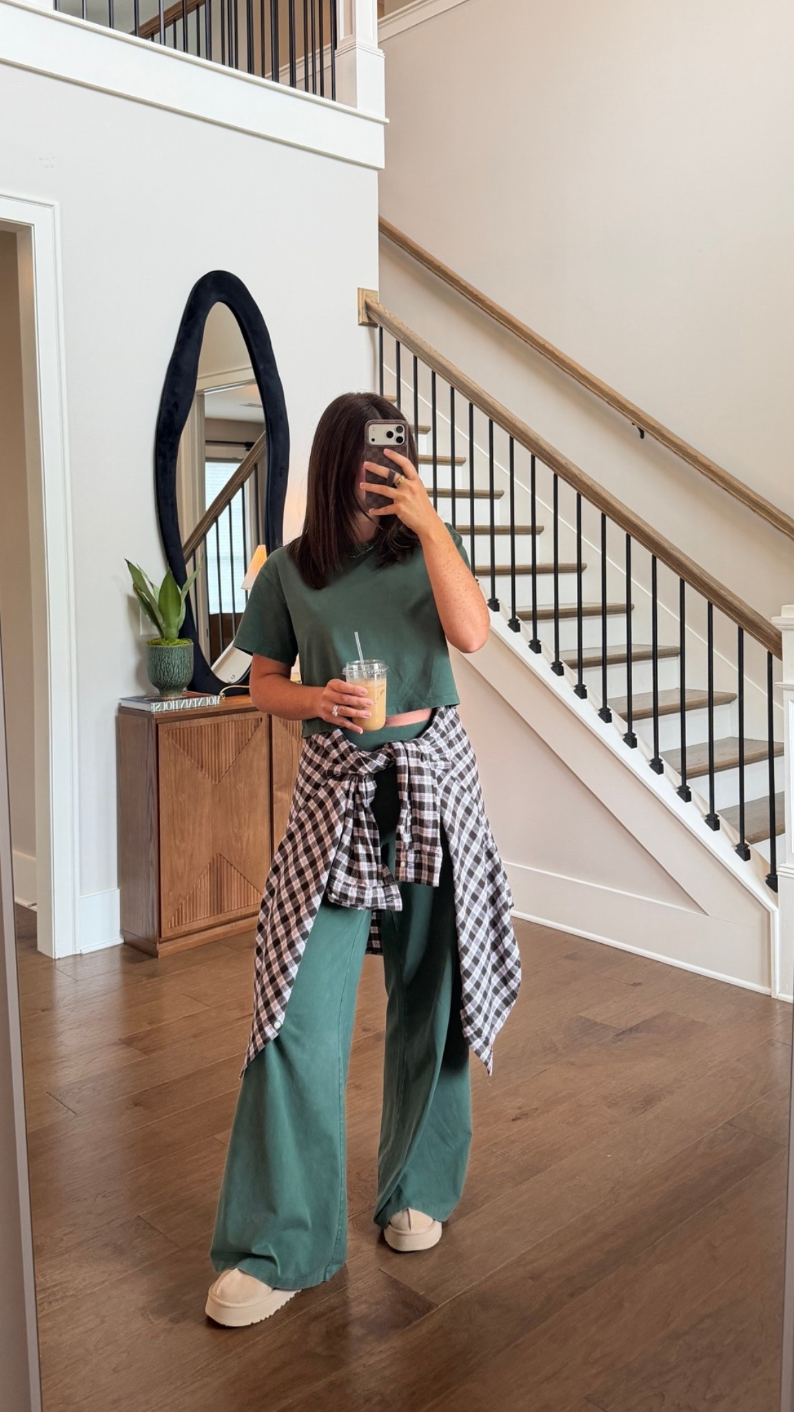 Hair day outfit from @Aerie 
Pants & flannel are currently on a big sale. I wear a size S in everything. Pants are reg length & run long 

5’7 • 145lbs • 34DDD

#LTKootd #LTKdayinmylife #LTKSaleAlert