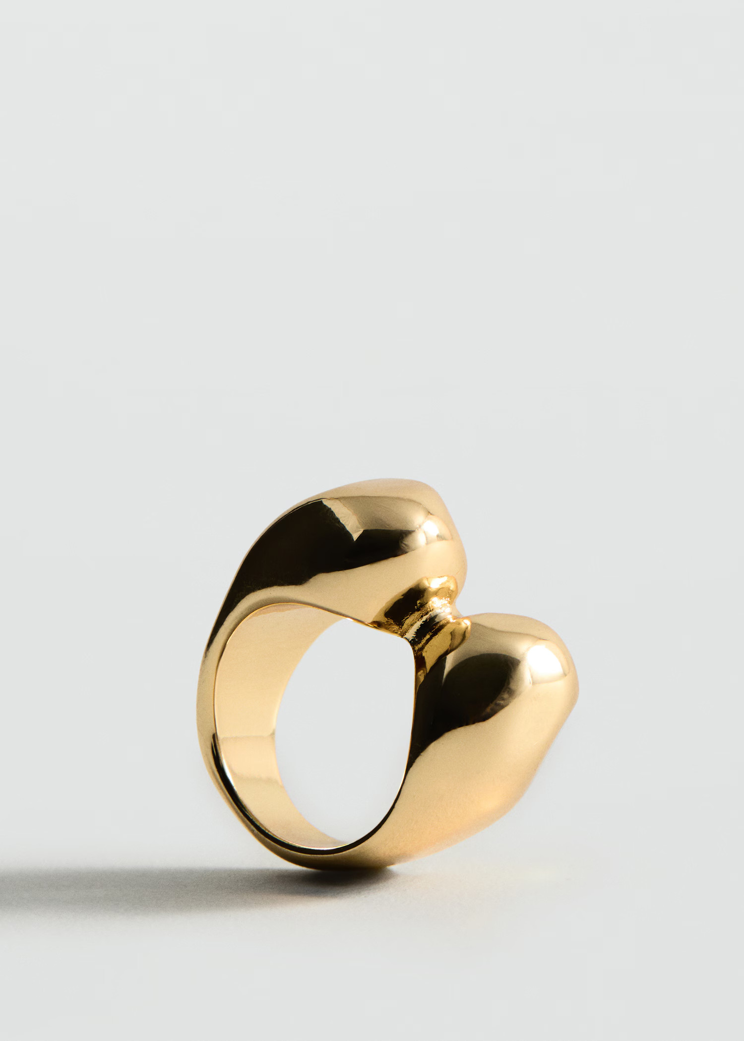 Texturierter Volumen-Ring - Damen | MANGO Österreich | Mango EU