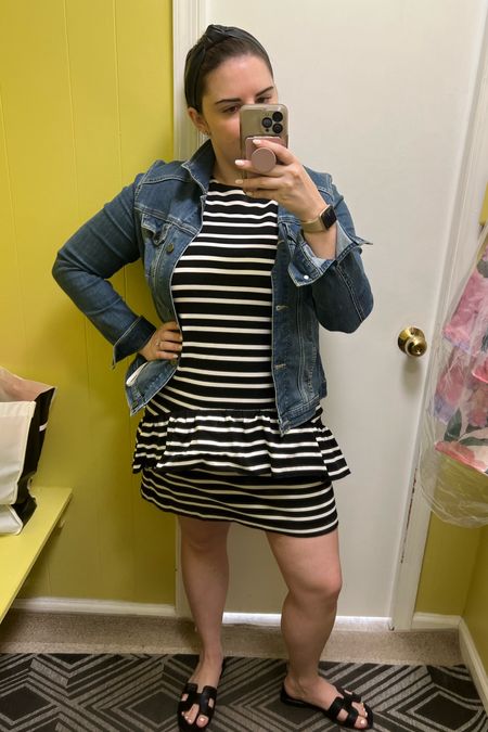 Business Casual OOTD 

Wore this to the office 

The black and white dress is an old jcrew dress that I’ve had for years 

As well as this plain denim jacket 

Been loving these sandals that are Hermes inspired I have them in two colors 


#LTKstyletip #LTKworkwear #LTKcurves
