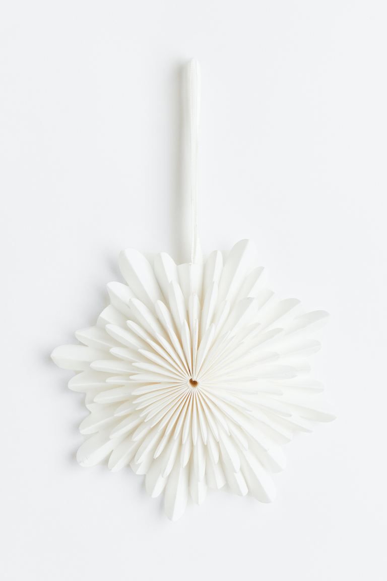 Paper Christmas Ornament | H&M (US + CA)