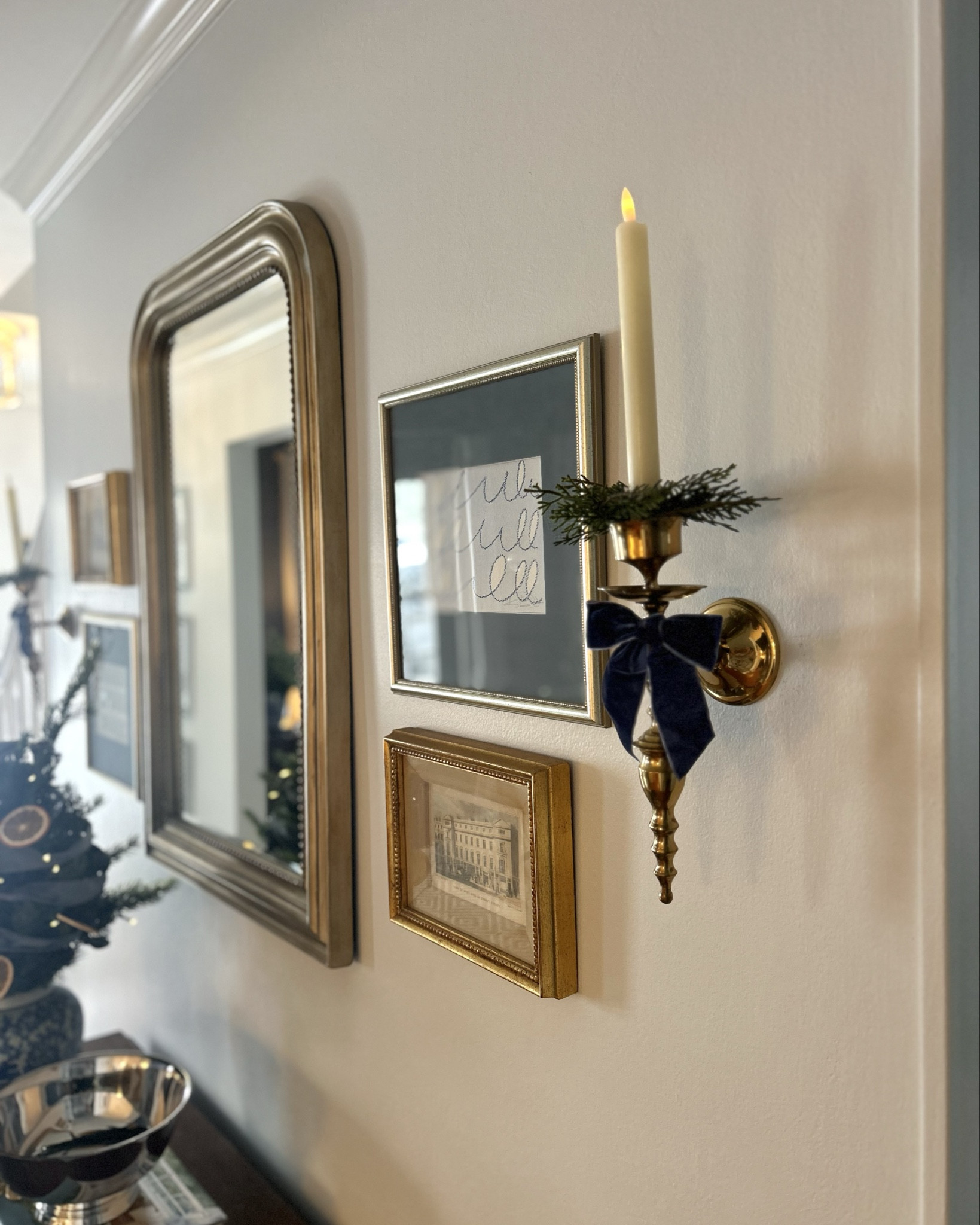 When it doubt, bow it out. 

Holiday home, Christmas home, bow home decor

#LTKSeasonal #LTKHome #LTKHoliday