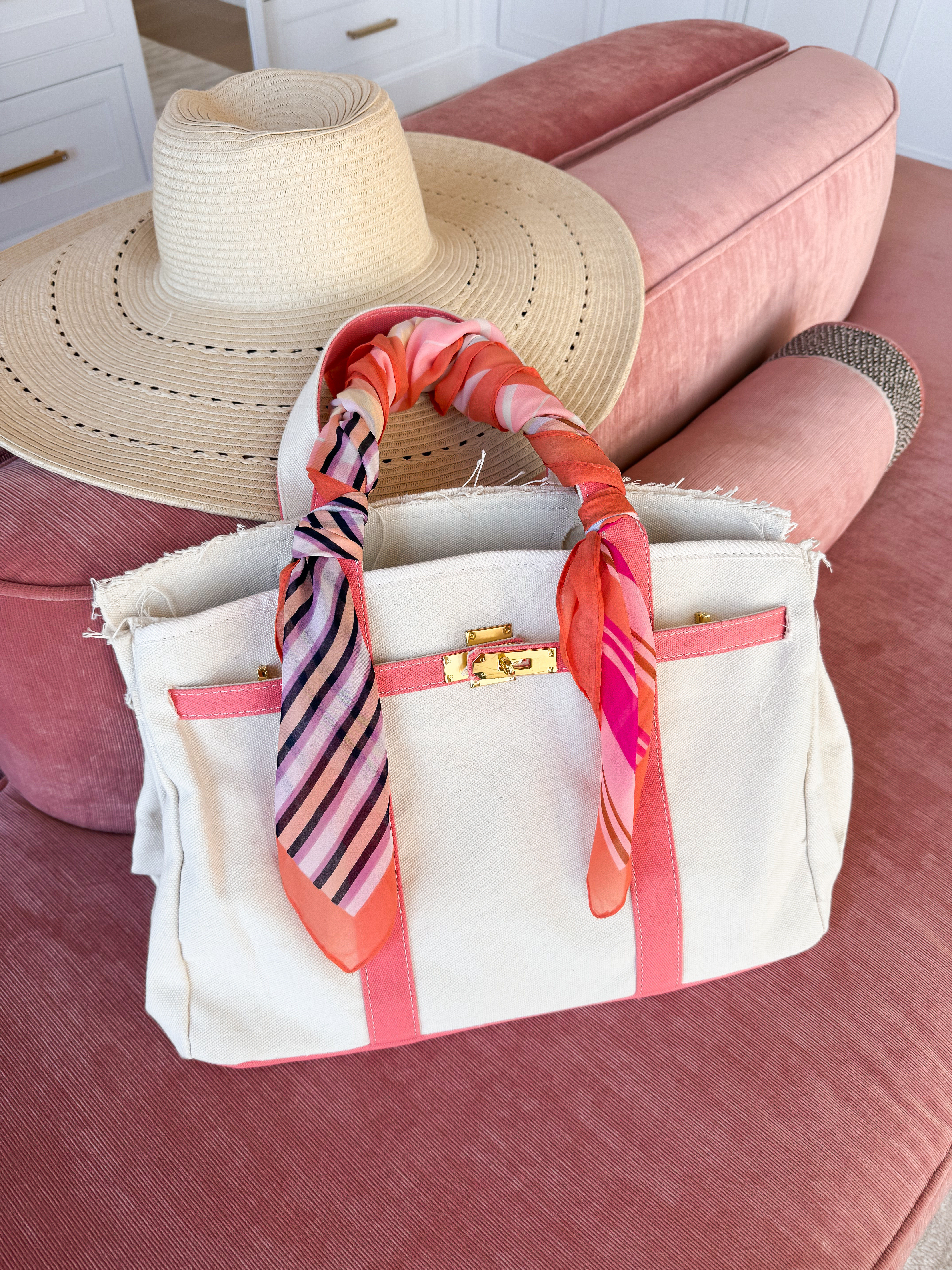 It's giving Birkin - love this boatkin! 

 

#LTKdayinmylife #LTKgrwm #LTKootd