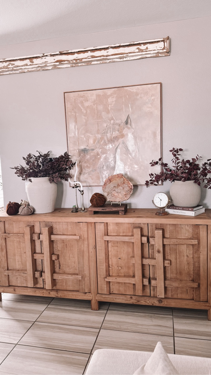 I am so happy to have this gorgeous handmade artwork from @atelieroil.com_
It is exactly what I had envisioned for the hallway and is the first thing you see when you come in and the last when you leave our home. 
@atelierol.com_  was such a pleasure and so easy to work with. I chose this gorgeous abstract horse painting in 40x40 and had it framed in their wood frame. 
@atelieroil.com_ has such a huge selection of paintings you can find anything from abstract to landscapes, animals to architecture and everything in between and they are all hand painted for you not prints! 

##abstractpainting #abstractart #entryway  #hallway #homedesign #homeinterior #homeinspo #neutralhome #homedecor #atelieroil.com_ #oilpaint #oilpaintings #horsepainting #neutralhome