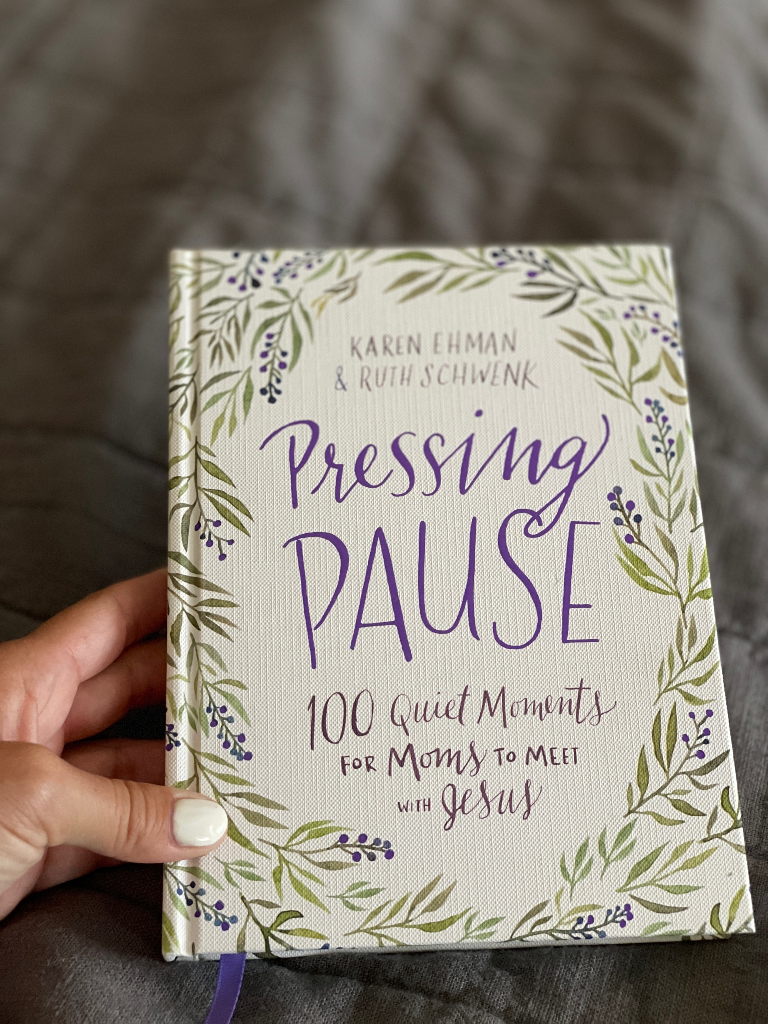 Any mother wanting to approach each day with a positive mindset and develop a closer relationship with God.
A mom friend shared she keeps this in her car when she’s waiting to pick up her kids. 

A perfect gift to give too!

#LTKBacktoSchool