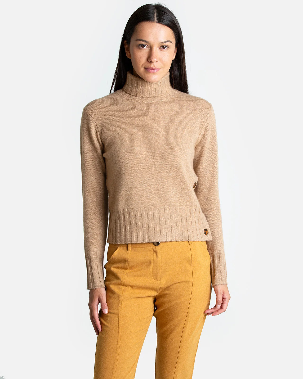 Lucy Cashmere Turtleneck Camel / S | Quinn Apparel