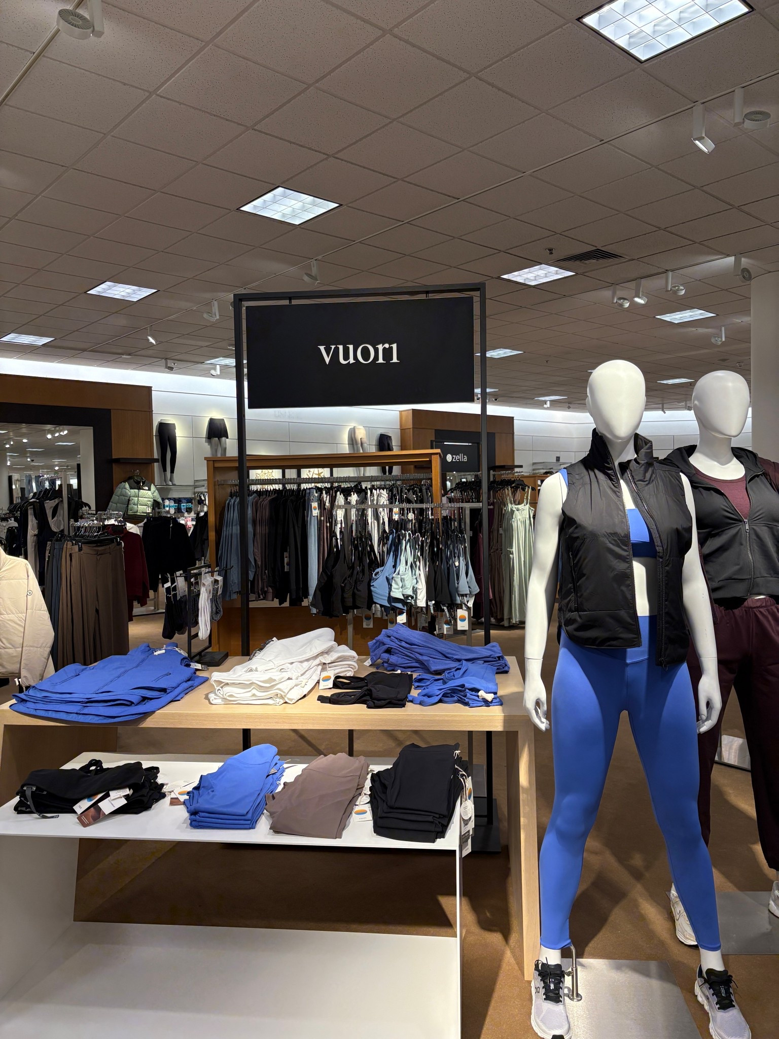 I was introduced to Vuori by my husband actually. He has been buying their clothes close to a year now and loves this brand! I bought my first item couple weeks ago and I’m obsessed too. They are now my favorite outfit for traveling. Their exclusive sale is coming to LTK tomorrow. I will share more about them tomorrow. But for now get your carts ready 😅

#LTKActive #LTKTravel #LTKFallSale