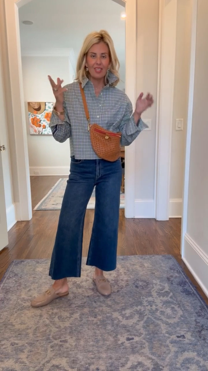 This cropped button-down is so cute! Love the stripe detail! 
Top - small (need xs)
Jeans - 26P
Shoes - 8 tts

#LTKdayinmylife #LTKootd #LTKmomlife