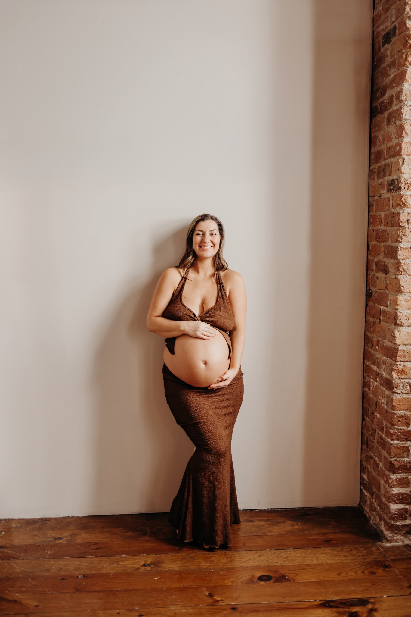 Soft, simple, and timeless always photographs beautifully 🤍
When planning your maternity session, think neutral tones, soft textures, and pieces that highlight your bump without distracting from it. Clean nails or a nude polish keep hands looking polished in those belly-holding moments, while delicate gold jewelry adds just the right touch of warmth. A nursing bralette with matching lace undies is perfect under sheer gowns or cozy layers, and don’t forget to lotion your skin beforehand for that natural glow on camera.
The goal is to feel comfortable, confident, and effortlessly you ✨

#LTKBump #LTKmomlife #LTKgrwm