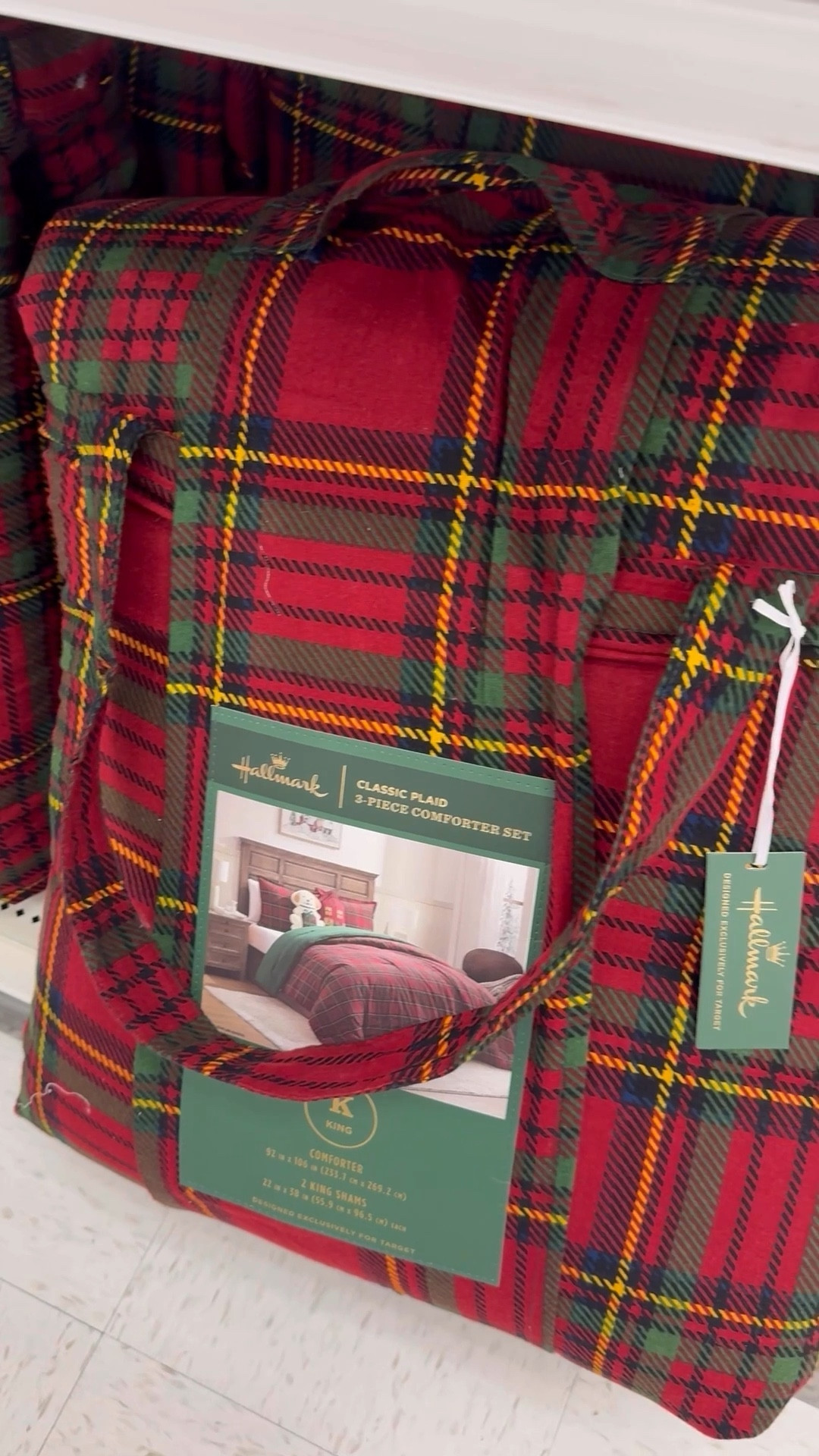 Hallmark Christmas has arrived!

#LTKSeasonal #LTKHome