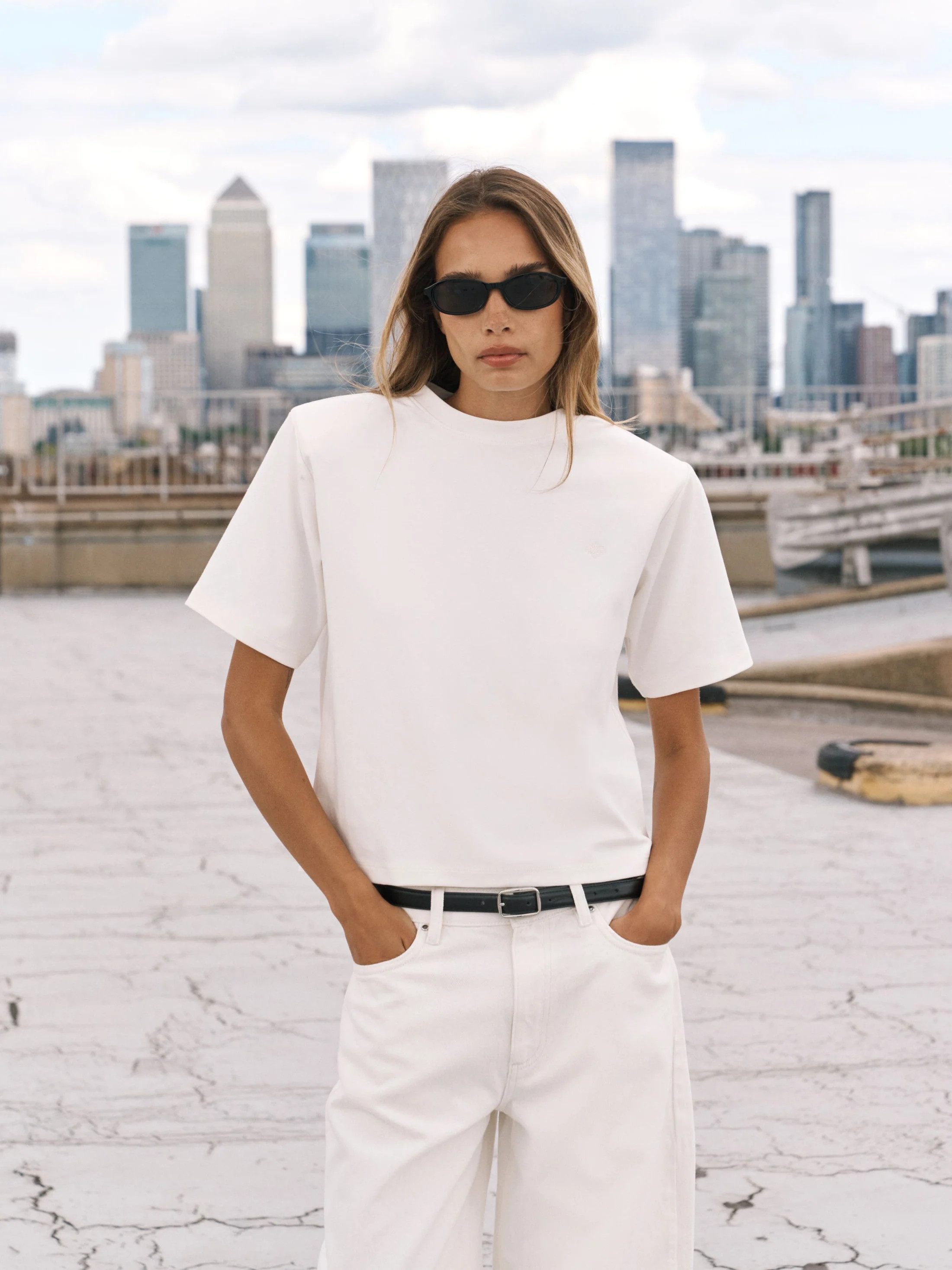 SHOULDER PAD T-SHIRT - OFF WHITE | The Couture Club
