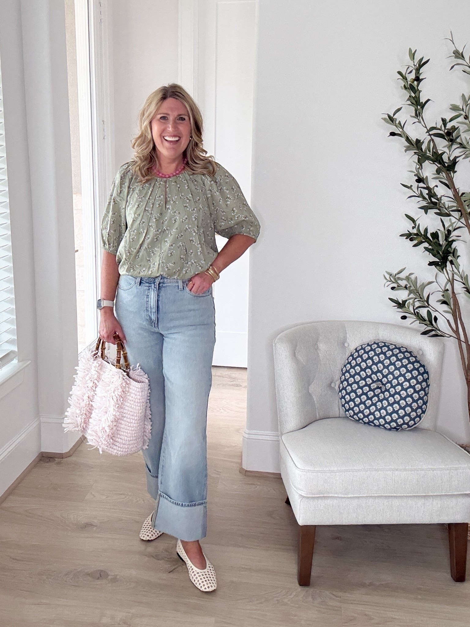 Top has a relaxed fit. Runs true to size. ♥️
Denim has a little bit of stretch. They are high waisted and cuffed at the bottom. I love these adorable cuffs. They run true to size as well.

@Mark and Graham @Anthropologie 

#LTKFindsUnder50 #LTKShoeCrush #LTKFindsUnder100 #LTKStyleTip #LTKItBag

#LTKSaleAlert #LTKBeauty #LTKMidsize #LTKPetite #LTKTravel #LTKOver40 #LTKSeasonal #LTKWorkwear #LTKootd