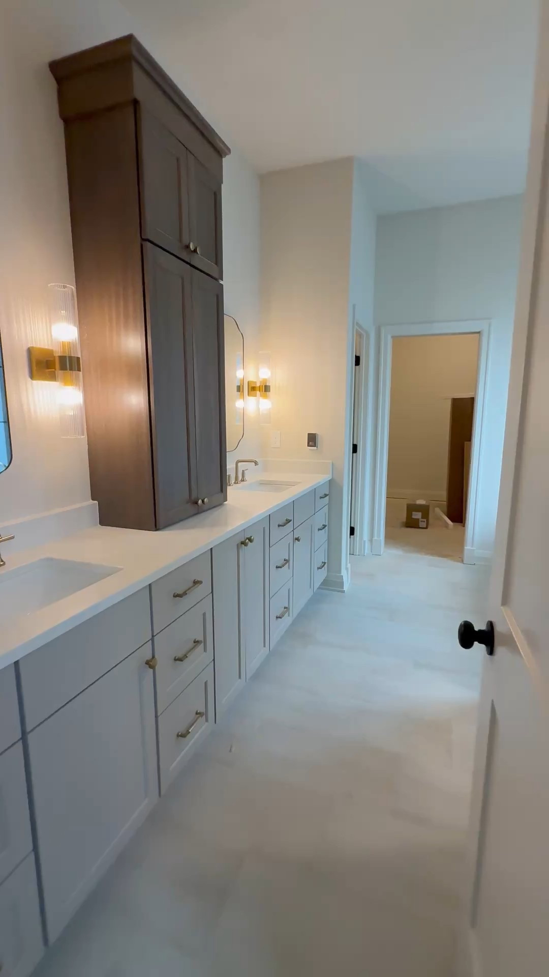 The most beautiful mirror and sconce combo! And the mirror is on major sale for Black Friday! 

#LTKCyberWeek #LTKHoliday #LTKHome