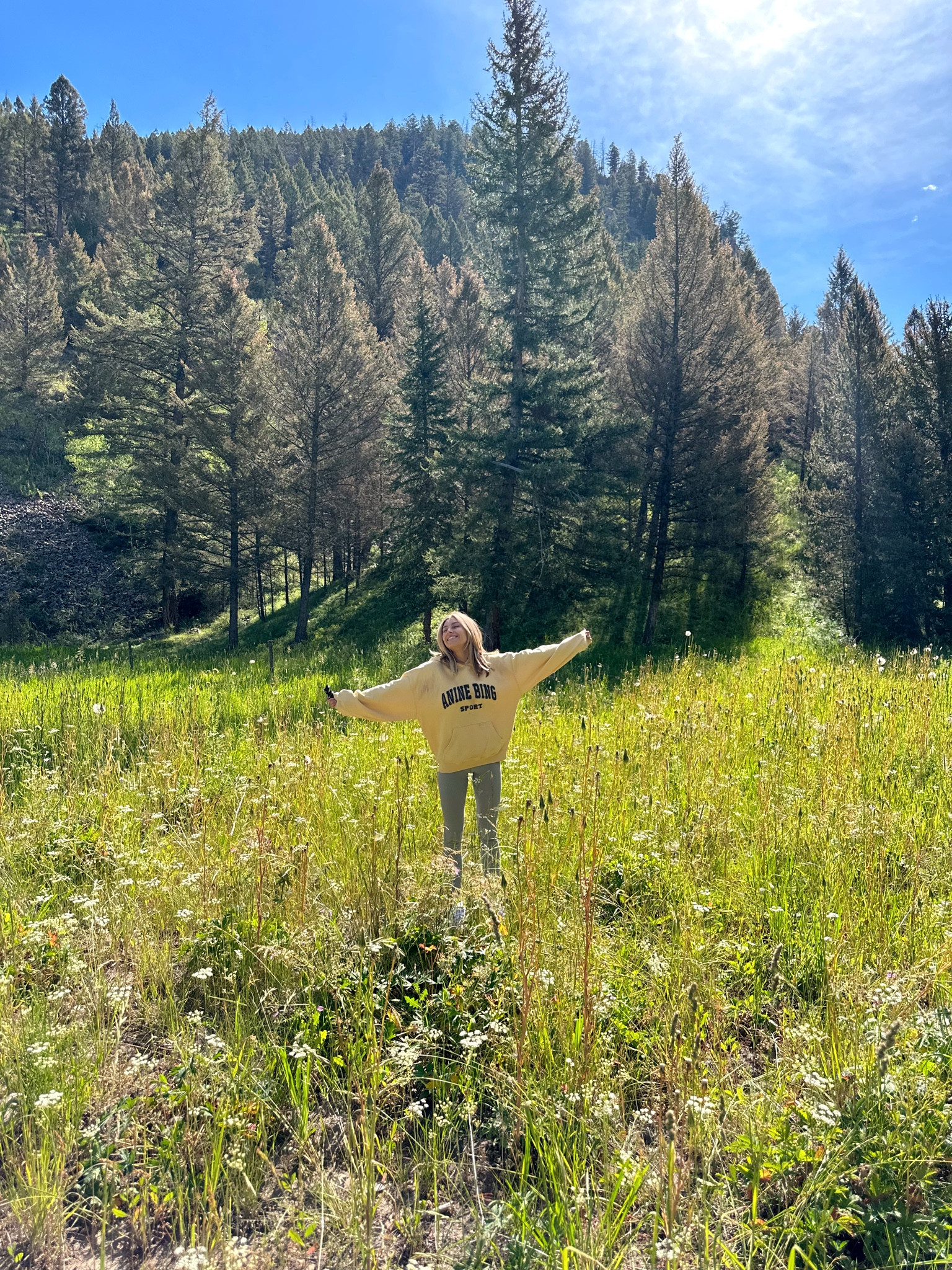 living in this sweatshirt 🌼 set sizing is small top / xs leggings 

#LTKFind #LTKtravel