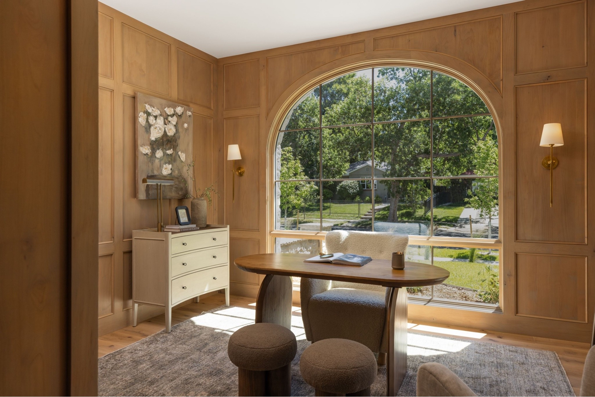 An oversized wingback, natural wood tones, and soft brown ottomans create the perfect work-from-home moment.

Office, desk, office chair, office rug, rug, neutral, new build

#LTKHome