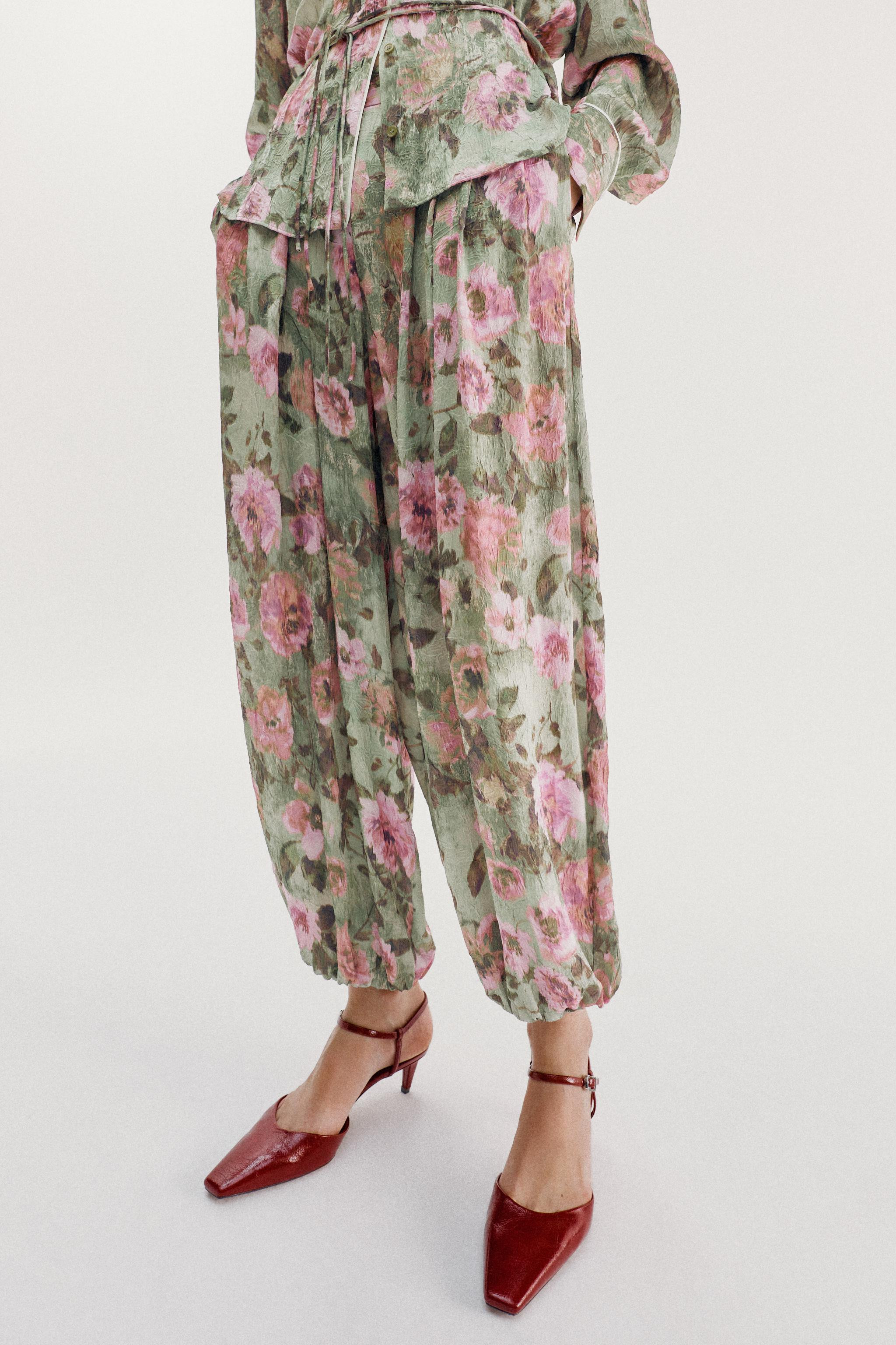 FLORAL PRINT BALLOON TROUSERS | Zara US