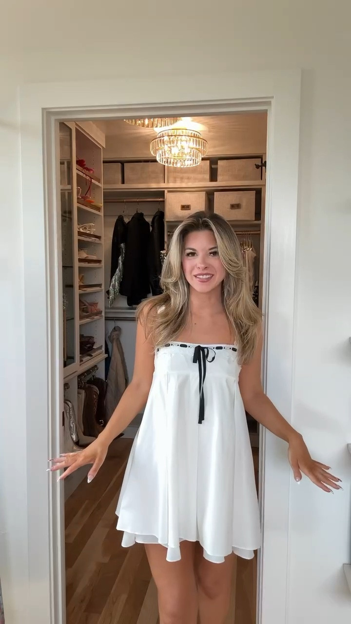White babydoll dress with bow details socks with bows bow embellished outfit date night dress.

Wearing small/2

Bombas code: Emerson21
Dibs code: Emerson [unbothered bronze]

#LTKParties #LTKSummerEdit #LTKSeasonal
