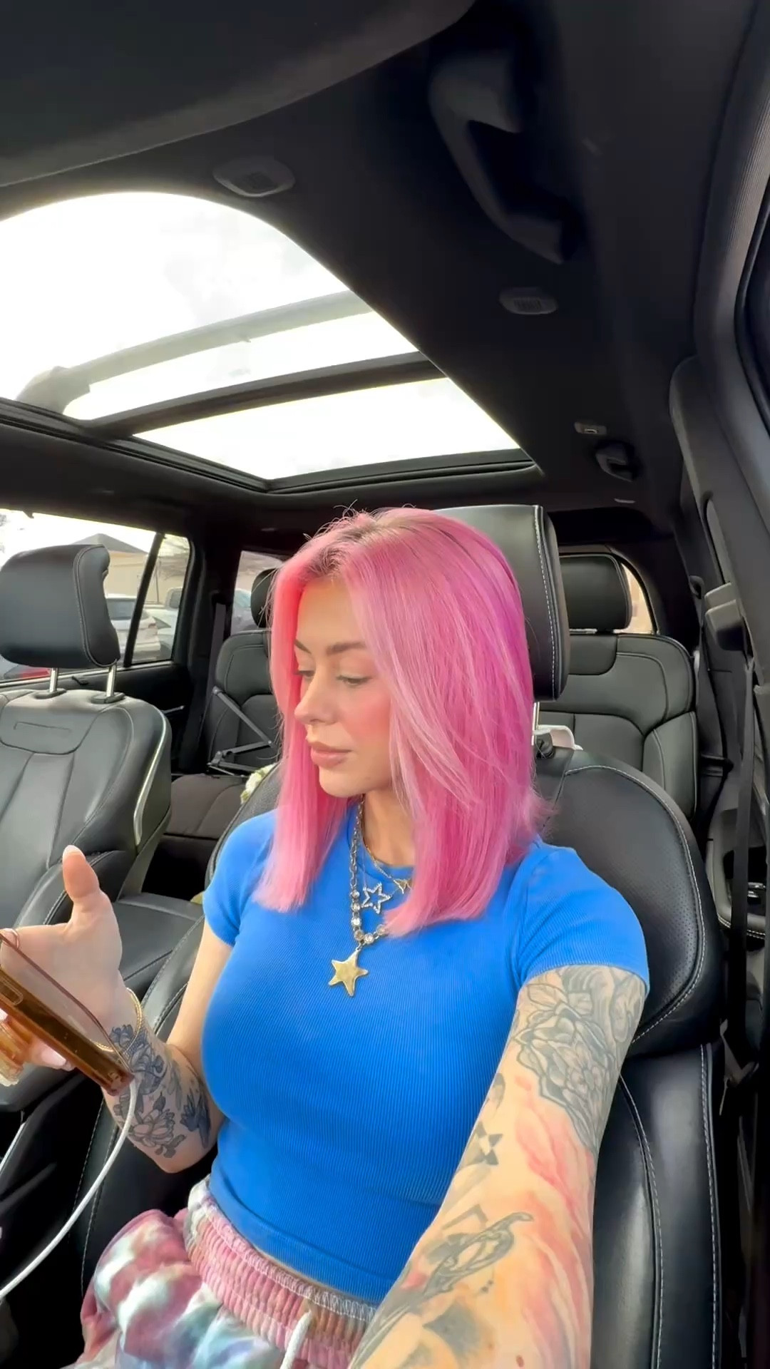 shopping for my trip to CA soon 🫶🏻