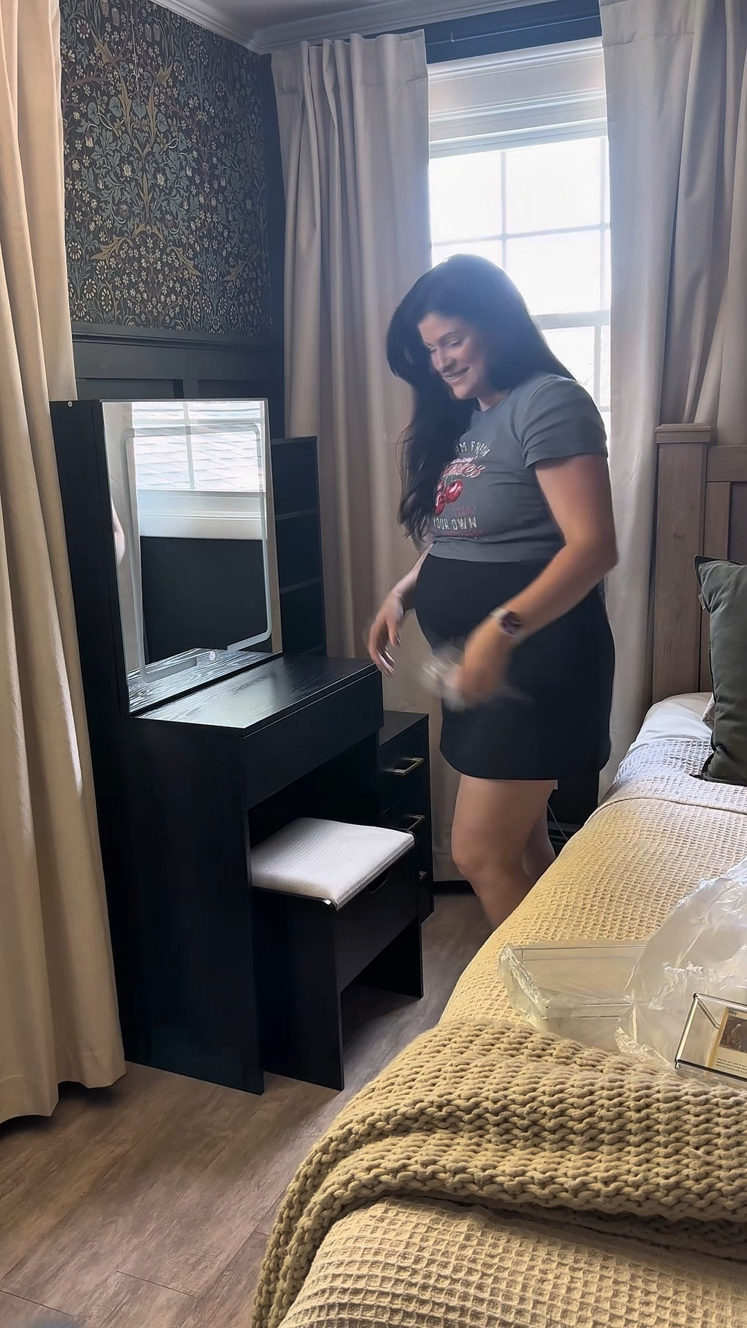 This vanity is a 10/10 I love it!! 