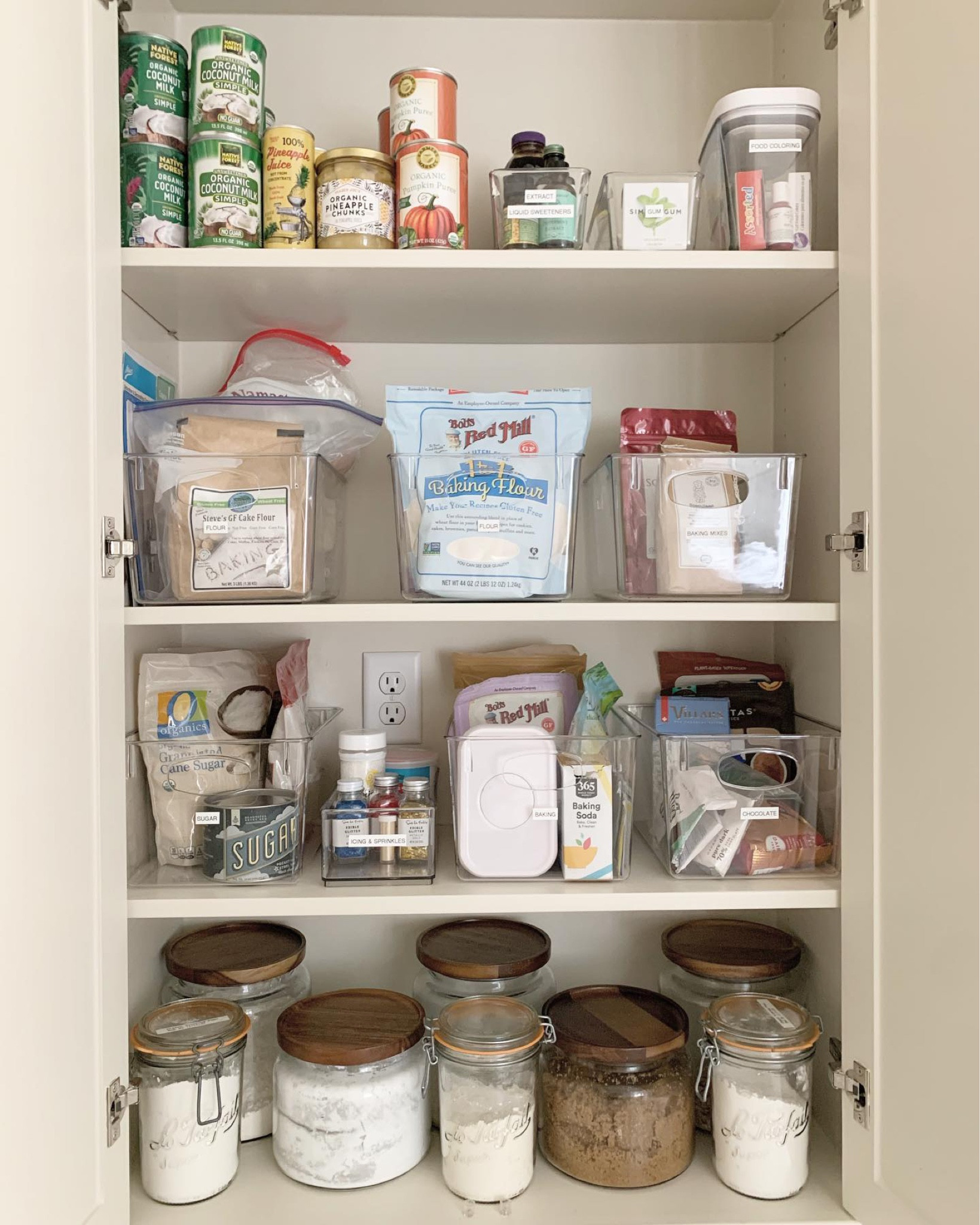 Organization ideas for pantry and baking supplies 


#LTKFamily #LTKHome