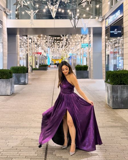 Sparkle & Shine! 💜✨

Gown x @bronxandbanco via @renttherunway - use code OCCLUXE50

Shoes x @maisonvalentino

#LTKstyletip #LTKSeasonal #LTKHoliday