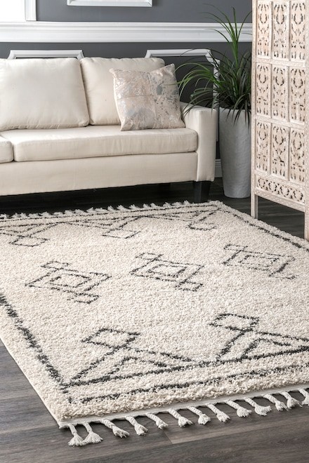 Temara Moroccan Diamond Drop Tassel | Rugs USA
