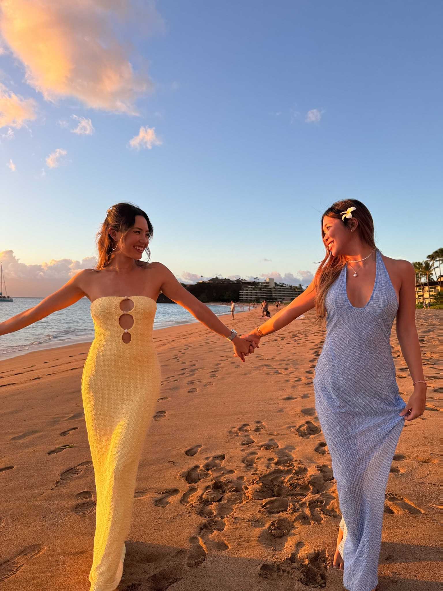 Maui 💕 yellow dress is size 4

#LTKFindsUnder100 #LTKParties #LTKStyleTip