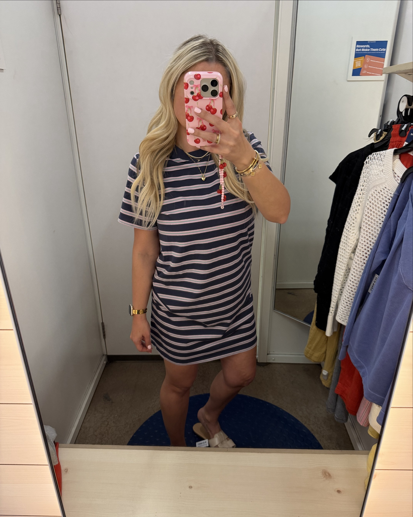 Old navy finds on sale
Size small
Jeans 27 short 
Sandals tts

#LTKSaleAlert