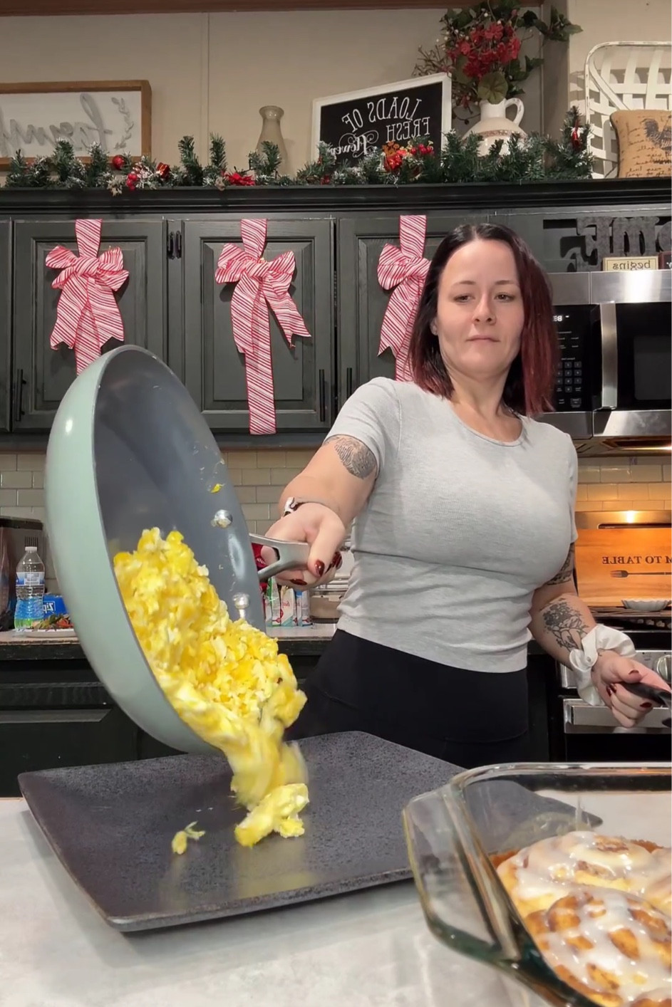 Best pots and pans 

#LTKHome #LTKSaleAlert #LTKGiftGuide