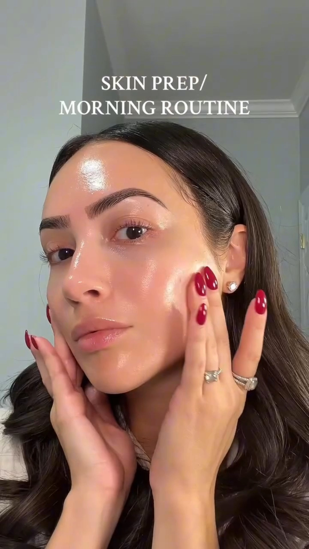 You can always make your skin more matte with setting powder & sprays but if you don’t start with a glowy base your makeup just won’t look the same!!✨ All of these products are linked on my LTK :) @medicube_global_official @charlottetilbury @caudalieus @tatcha @clarinsusa @dieuxskin @politesocietybeauty @rhode @kiehls #makeuptips #skinprep #skincareroutine #glowyskin #dewymakeup