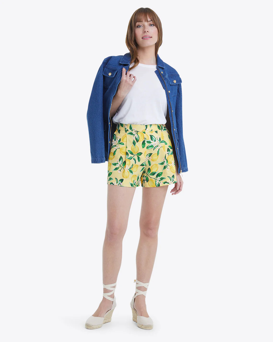 Pleated Short in Lemon Blossom | Draper James (US)