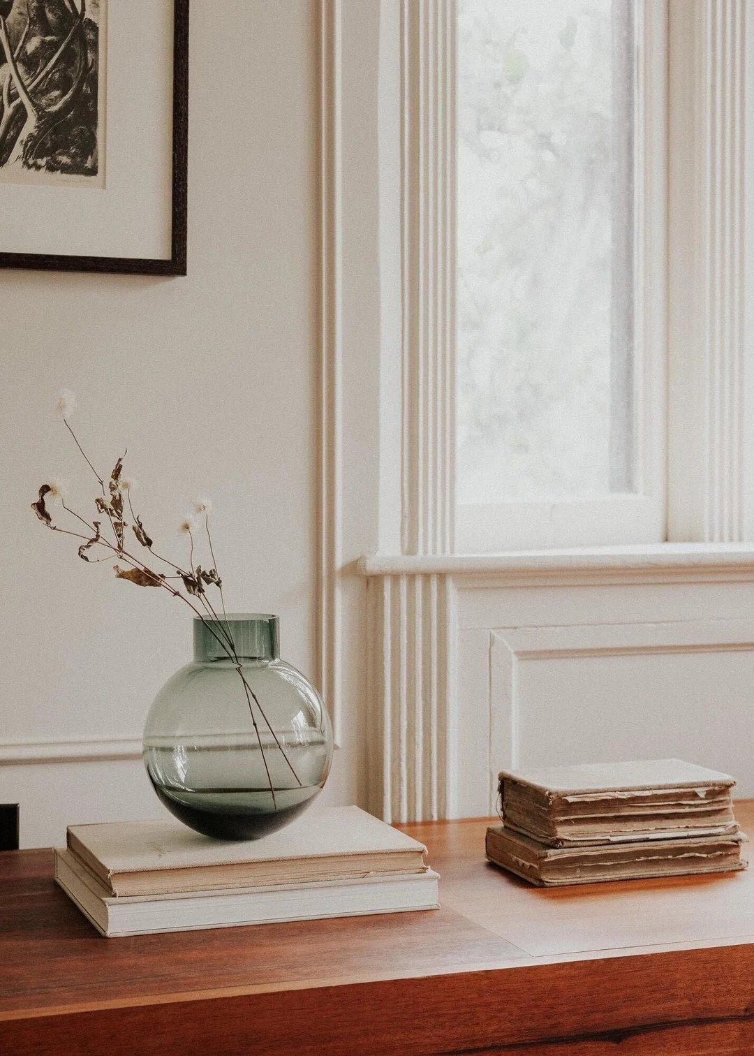 Green Glass Vase for Flowers, Hand Blown Round Coffee Table Vase, Minimalist Color Decorative Vas... | Etsy (US)