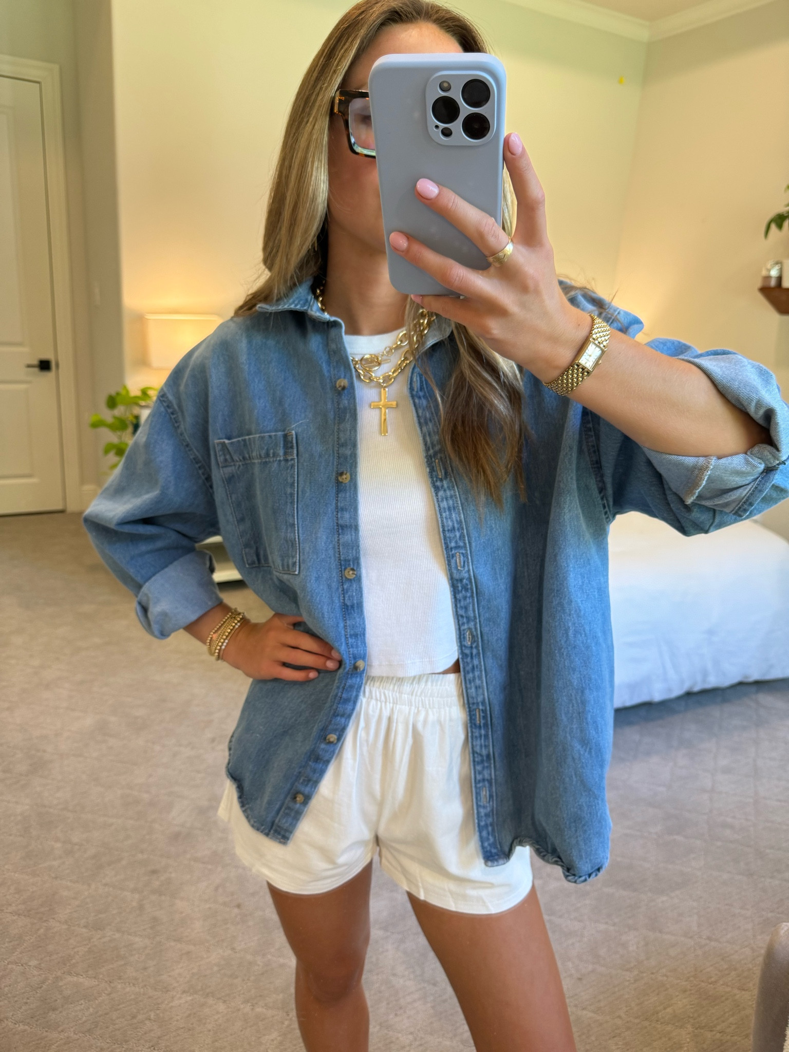 Denim shirt/ jacket fall transitional outfit idea🍂☕️

#LTKSeasonal #LTKStyleTip