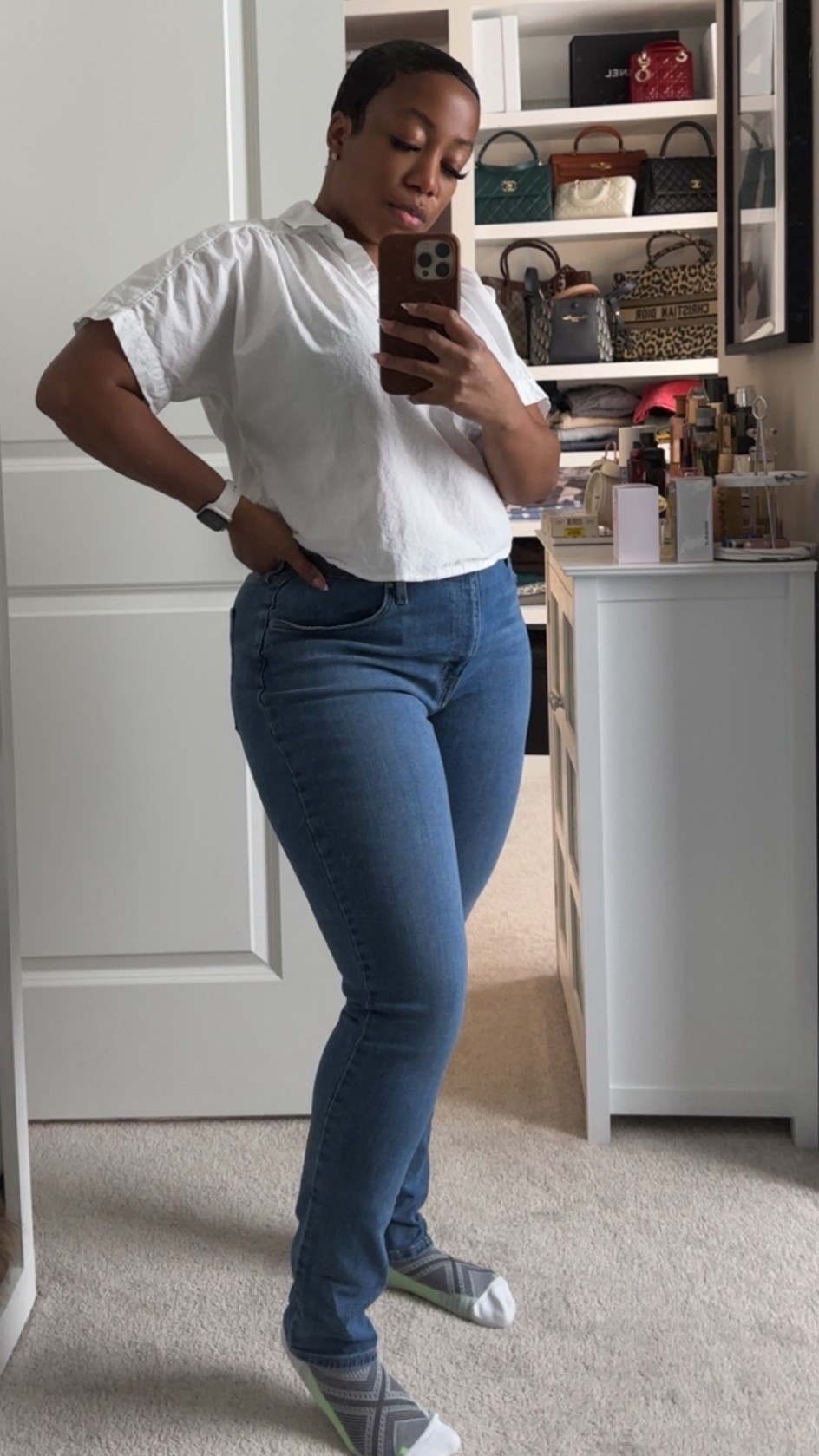 A cute mommy day out errands outfit. 

#LTKdayinmylife #LTKgrwm #LTKmomlife