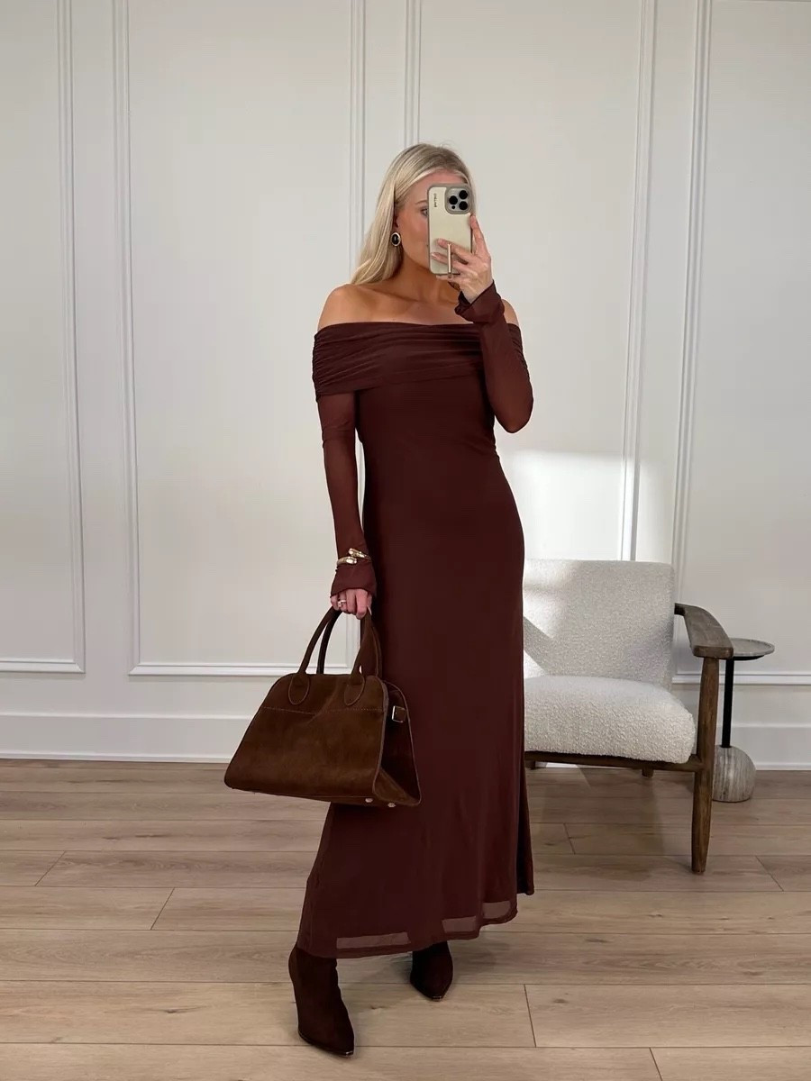Wearing a small in dress (color: brown), linking similar shoes! Bag is size small and in shade brown 🤎🤎#kathleenpost #amazonfashion #LTKStyleTip

Amazon holiday outfit, Amazon Christmas dinner dress, Amazon dress

#LTKSeasonal #LTKHoliday #LTKootd