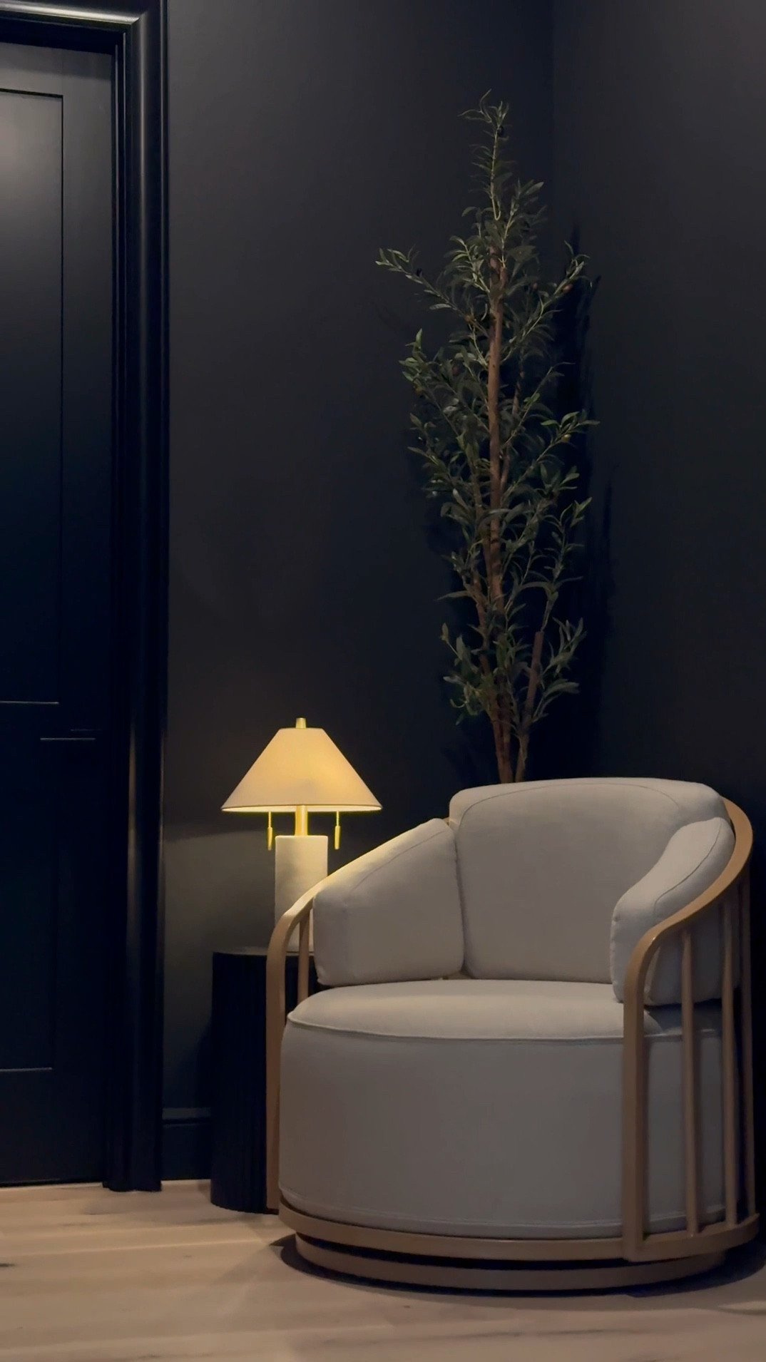 This gorgeous chair from @walmart is everything!!! It’s comfortable, it swivels, and it’s the best price! 🎉

Shop these below! 🤍


#LTKHome #LTKSaleAlert #LTKStyleTip