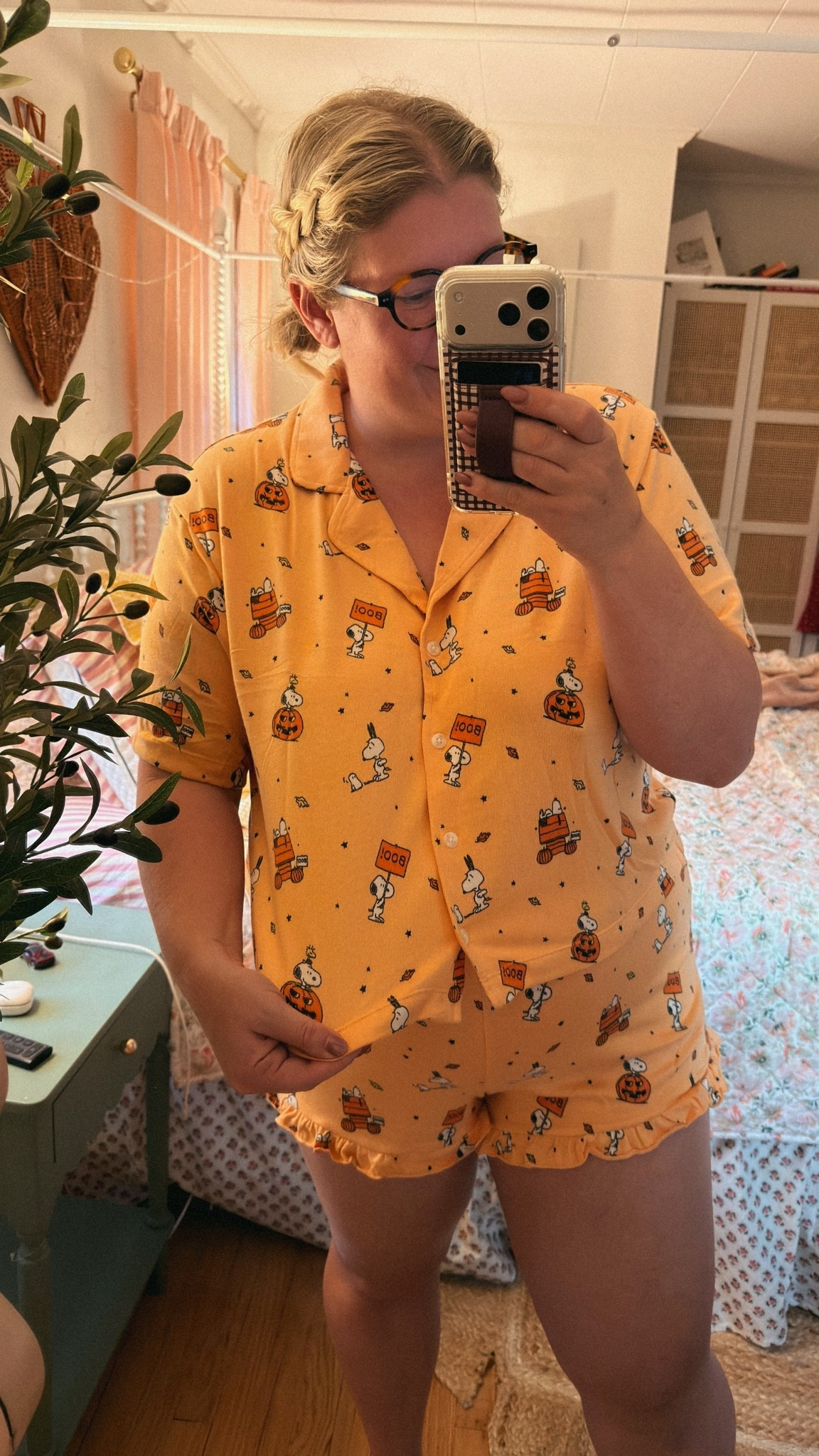 Cutie snoopy Halloween pjs from AE #halloween