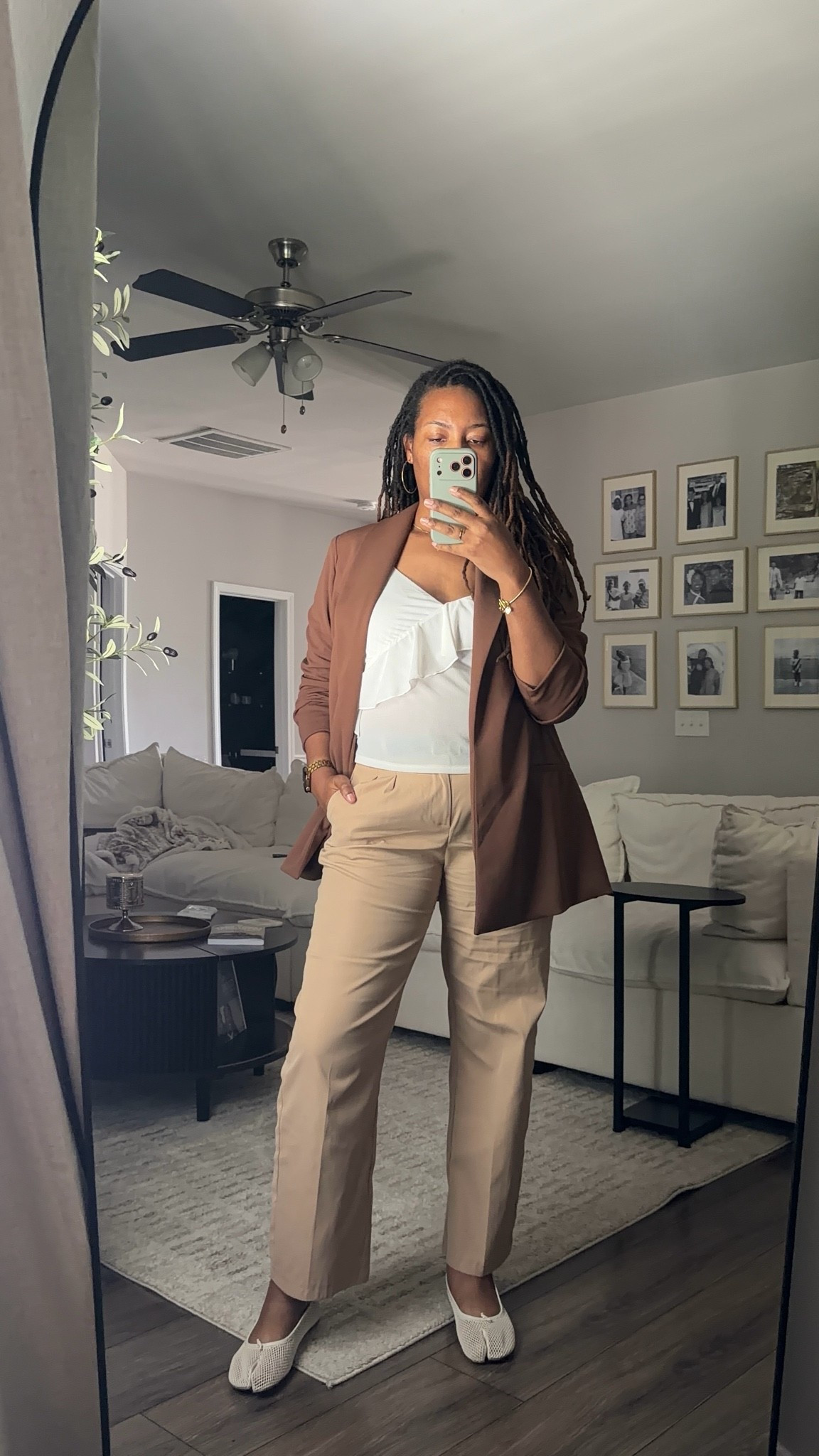 Nice and neutral for a spring office day!

#LTKootd #LTKTall #LTKWorkwear