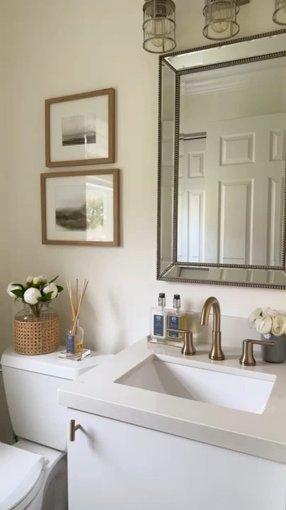 Bathroom Decor

#bathroomdecor #cljsquad #amazonhome #organicmodern #homedecortips #bathroomremodel #whitebathroominspiration #linencloset


#LTKVideo #LTKhome #LTKsalealert