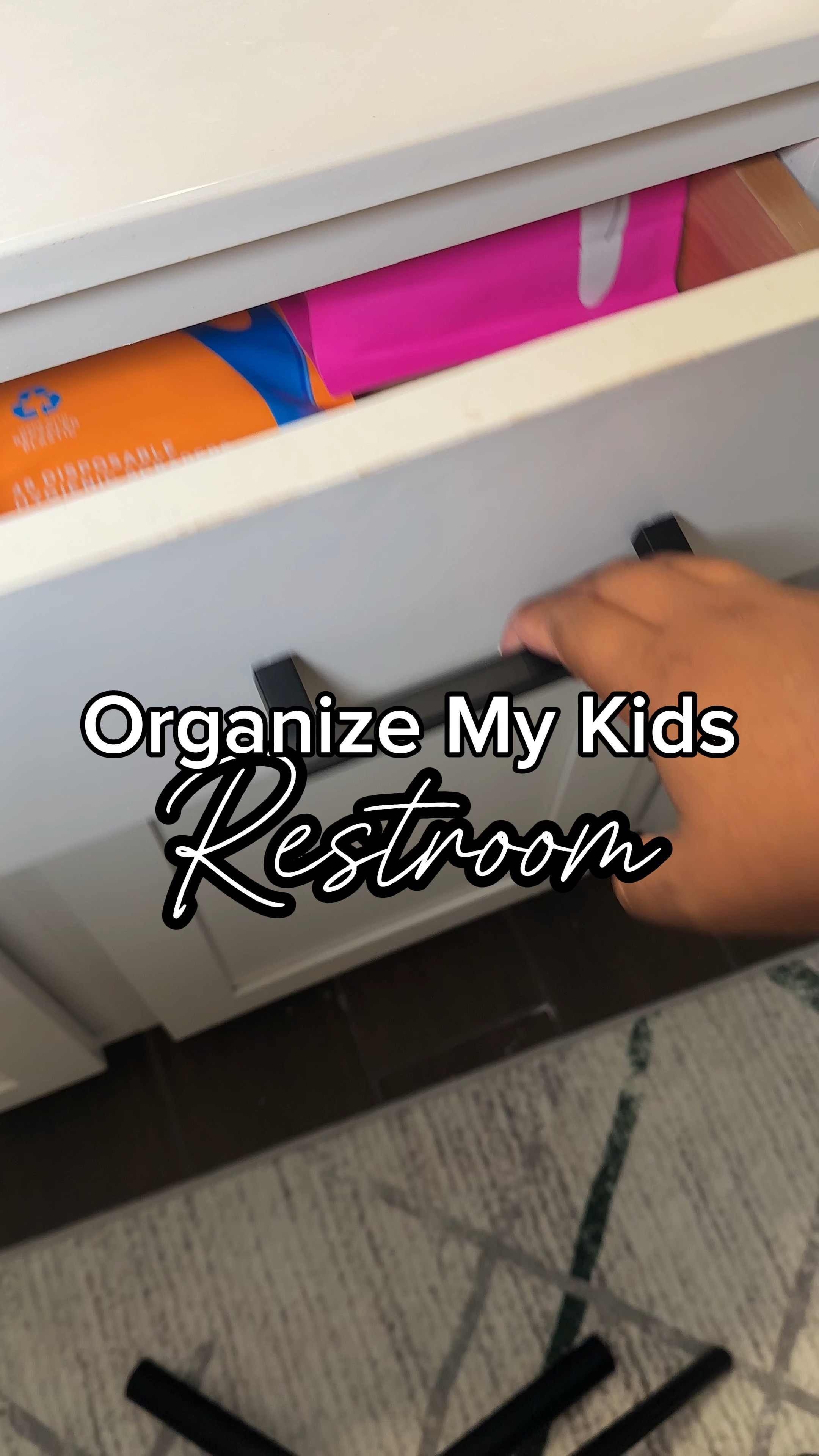 Organization for a kids bathroom 

My boys keep their bathroom pretty clean so I took it a step further and organized their bathroom 

#organizedhome #organization #bathroom #kidsroom #homeorganization 