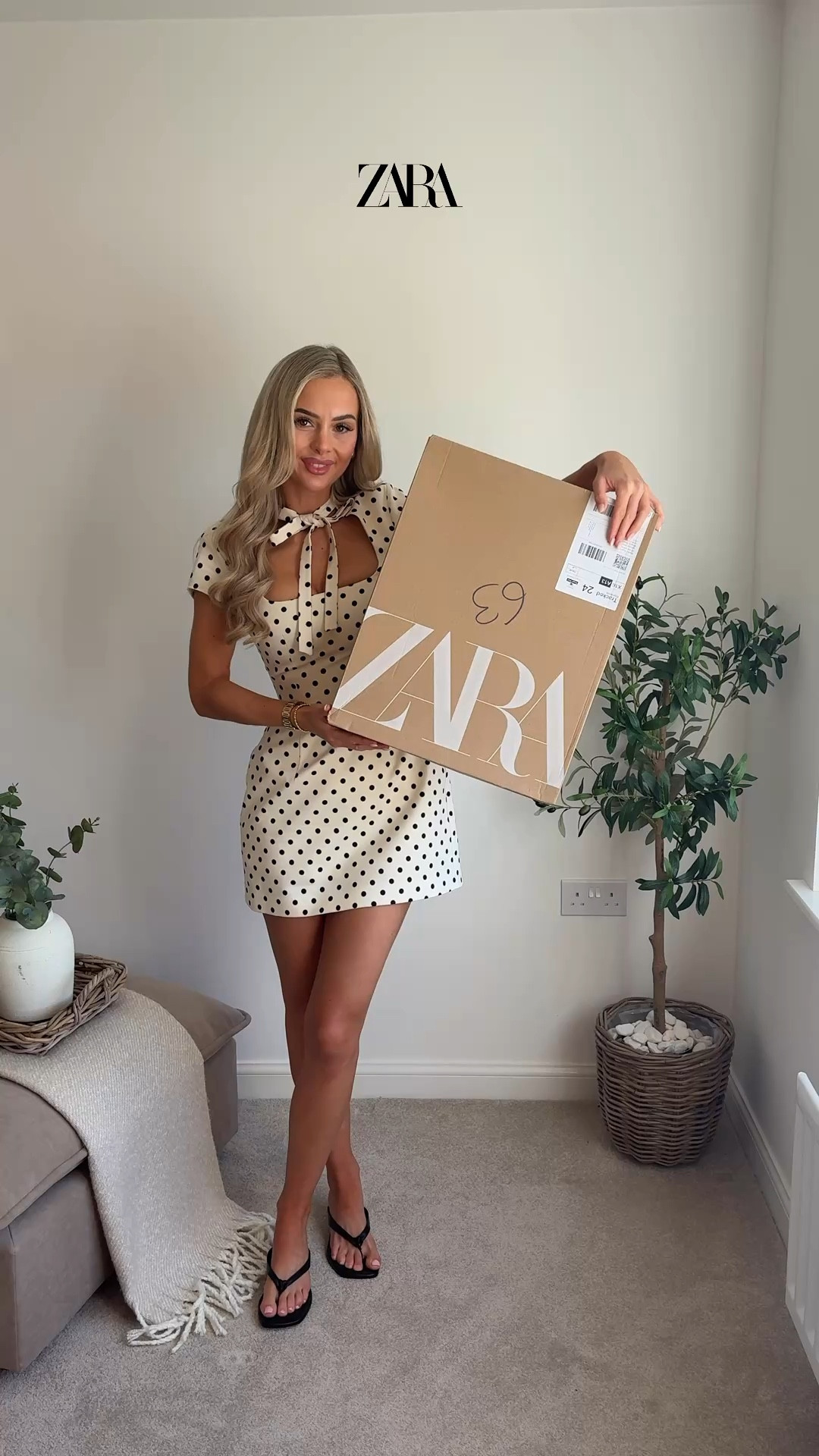 girls, I’m not sure if you’re ready for this outfits… I am obsesssssssed wow 😮‍💨

Zara new in dress short dress mini dress maxi dress midi dress polka dots wedding guest party evening outfit brunch date 

#LTKspring #LTKdresses #LTKuk