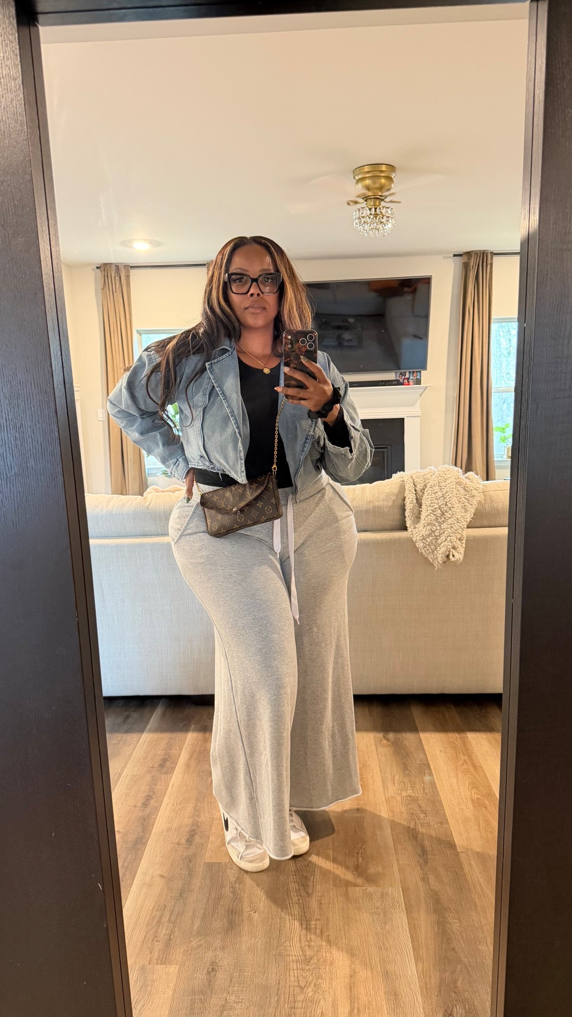 Casual but cute hello 🩵 it’s me 💅🏾 #plussize #curvy #ootd

#LTKTravel #LTKPlusSize #LTKdayinmylife