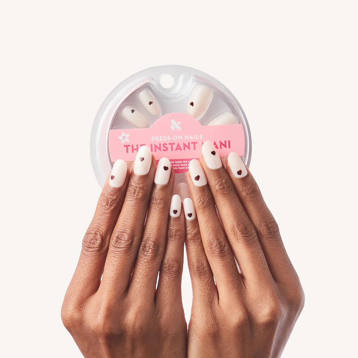 Vampy Heart - Press-On | Medium | Oval | Olive & June