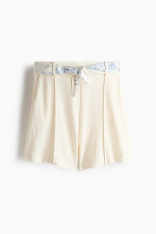 H & M - Dress Shorts with Belt - Cream | H&M (US + CA)
